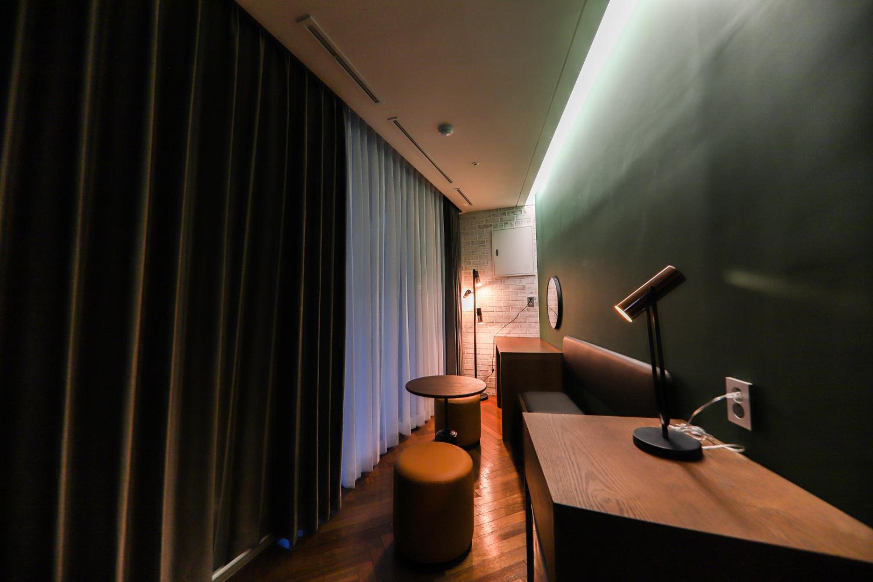 Suite with Terrace - Photo 18