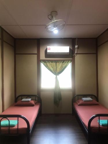 Budget Twin Room photo 1