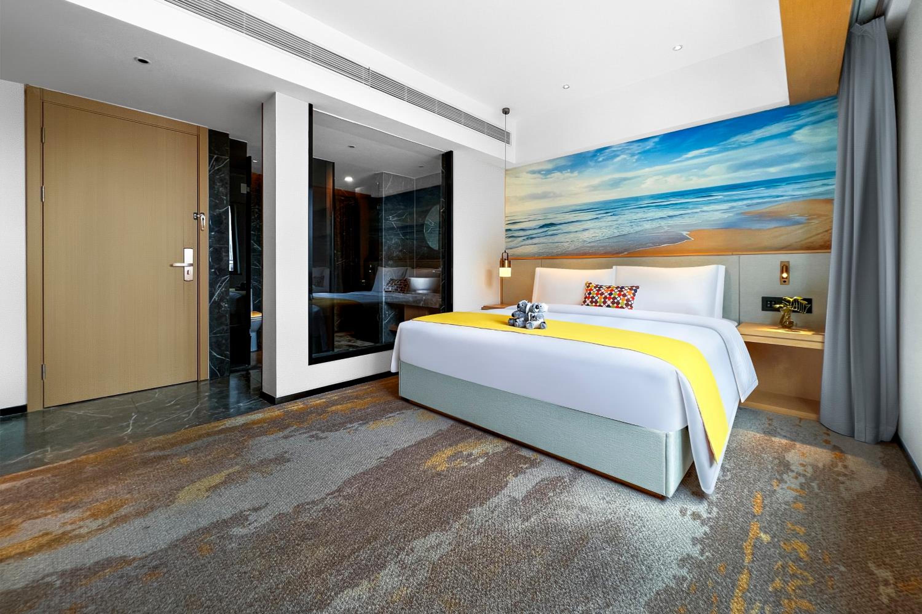 Standard King Room - Photo 4