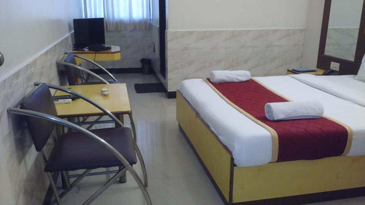 Deluxe Double Room - Photo 3