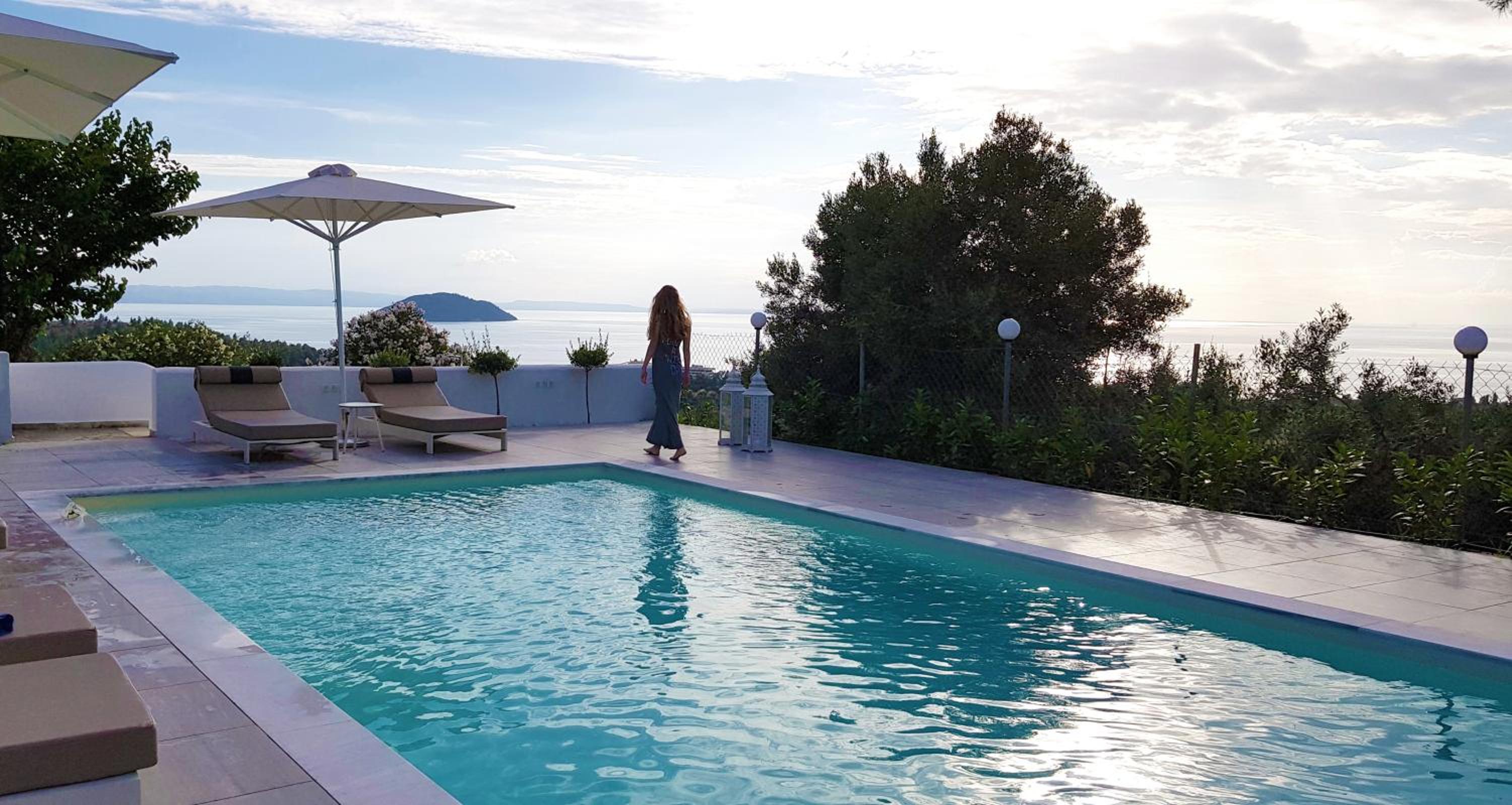 Villa photo 1