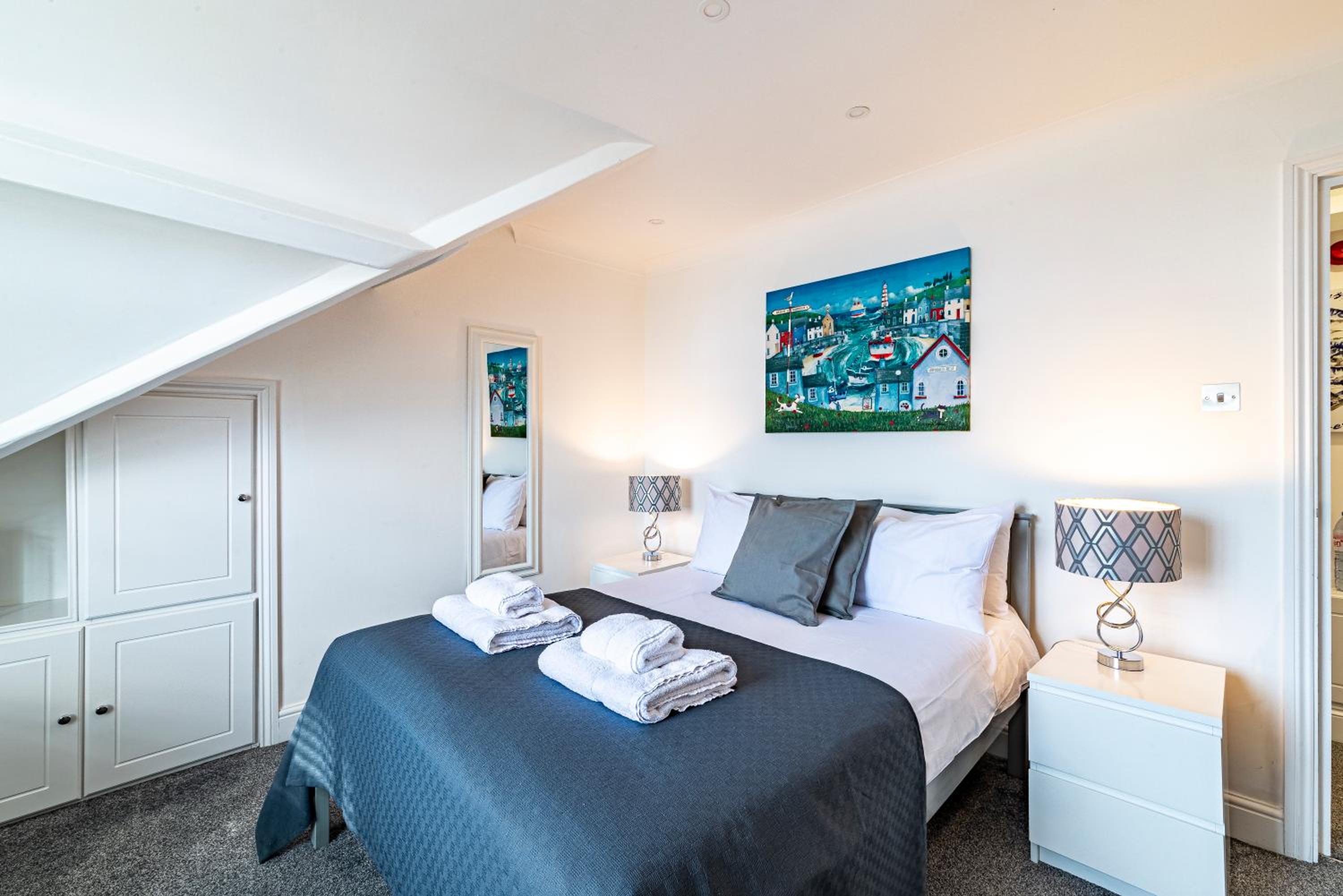 Apartment - Split Level