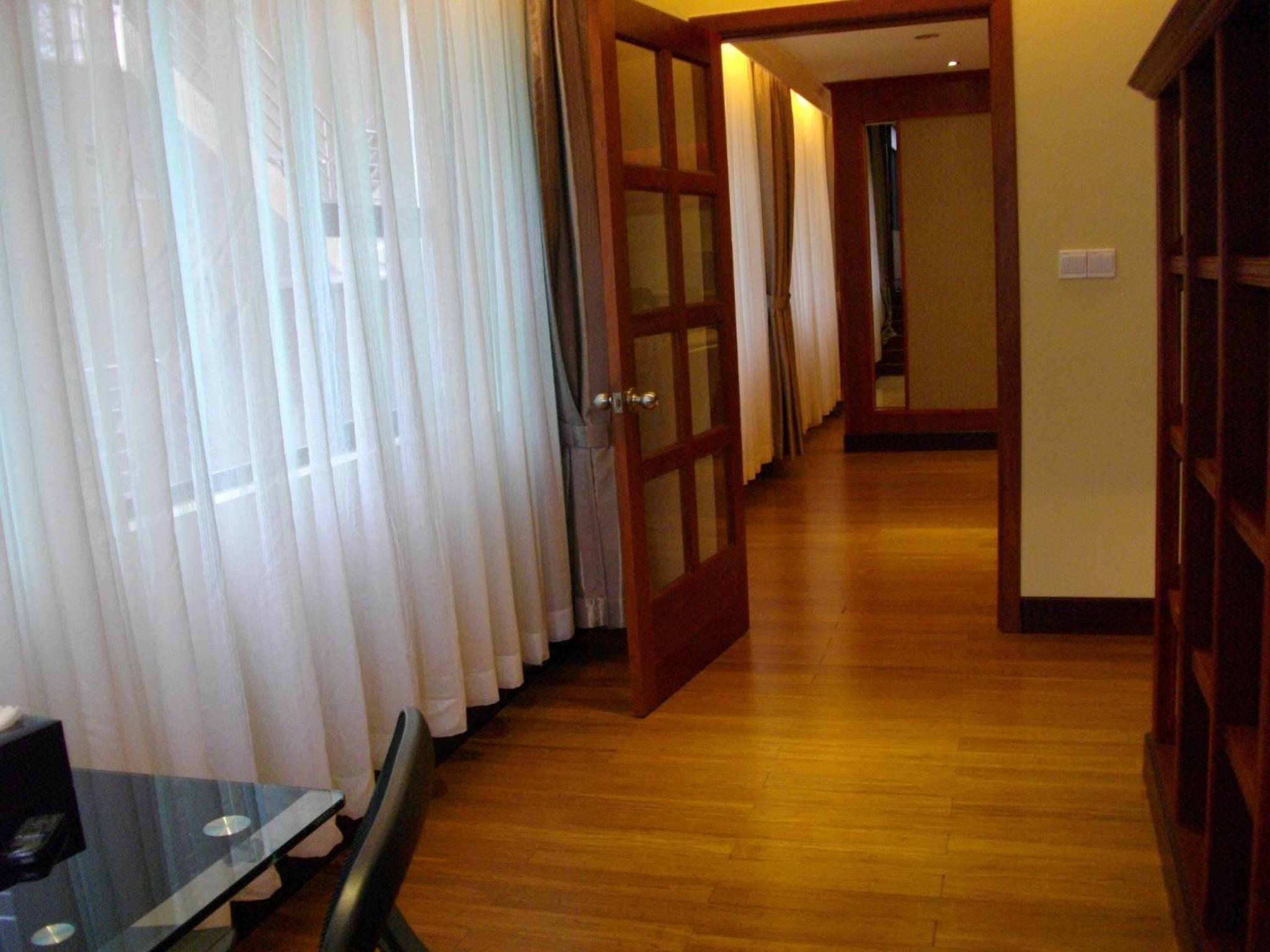 Executive Suite photo 2