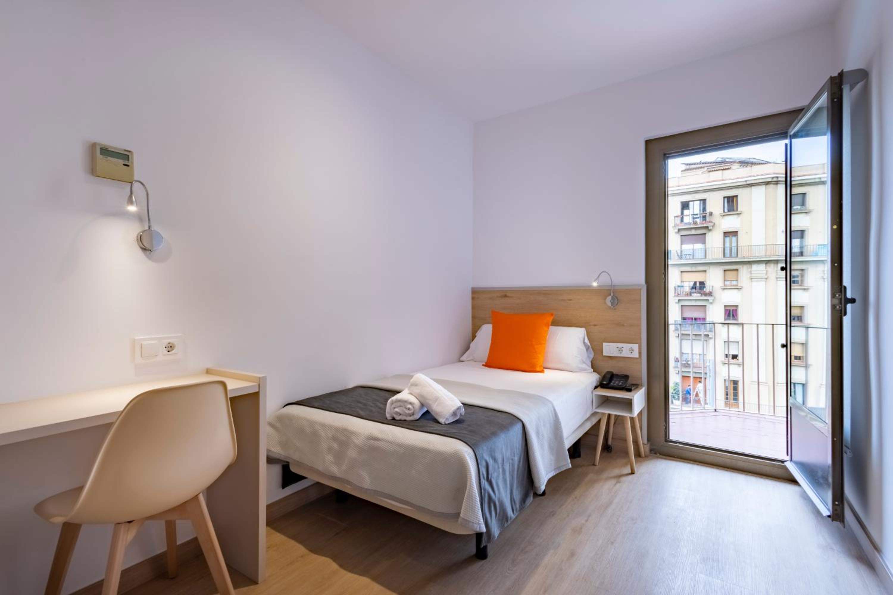 Habitación Sencilla con Balcón