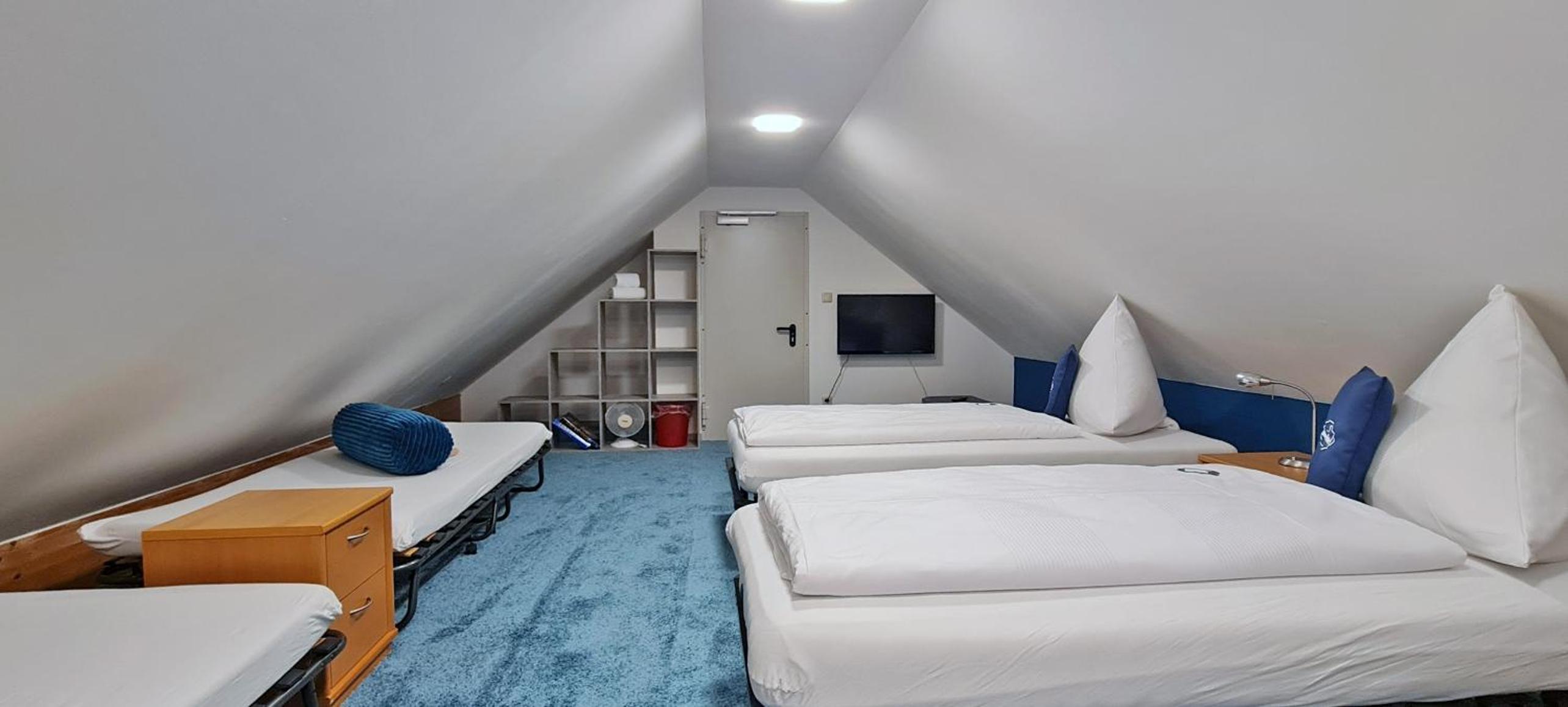 Family Room photo 3