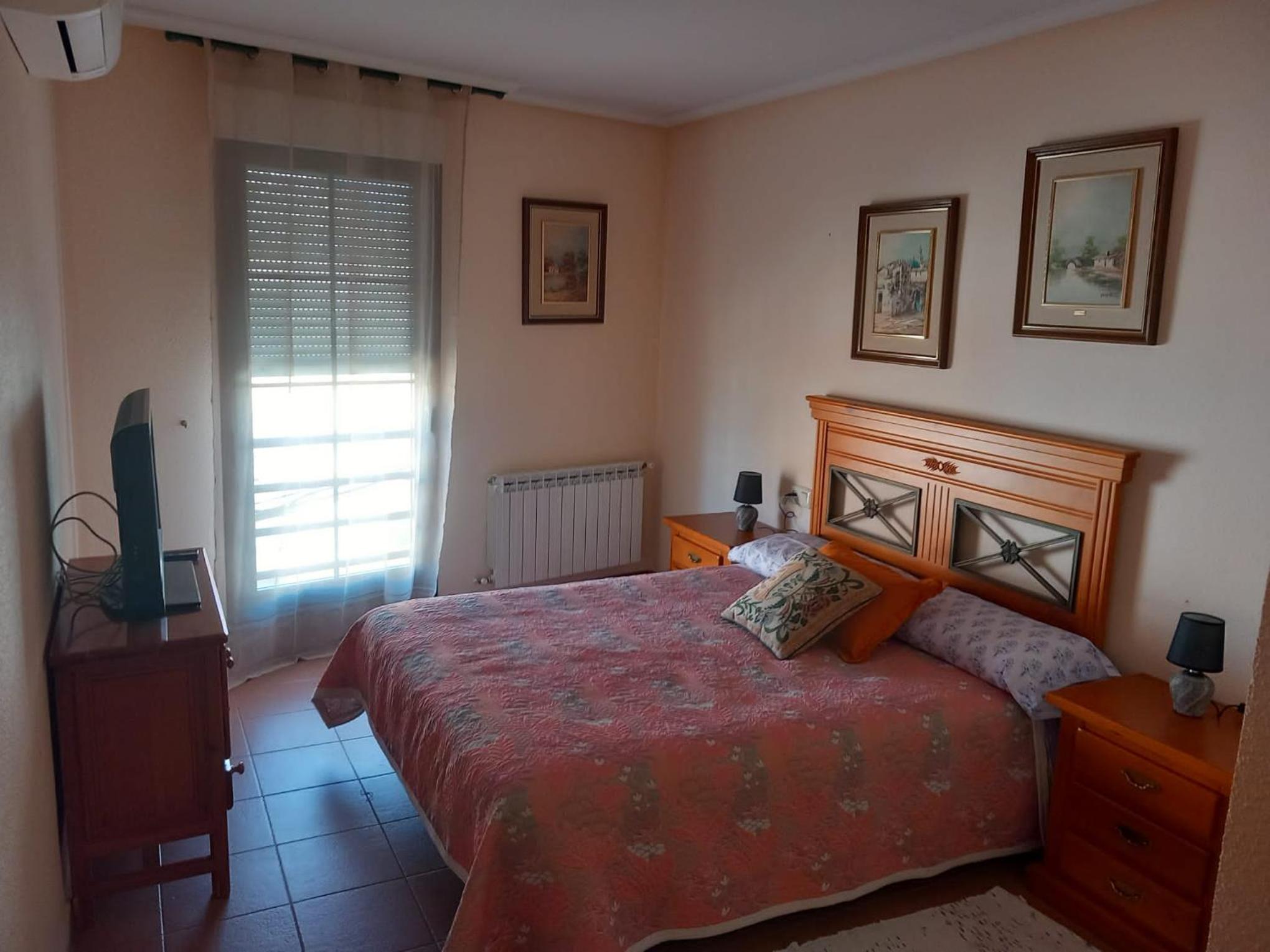 Casa de cuatro habitaciones