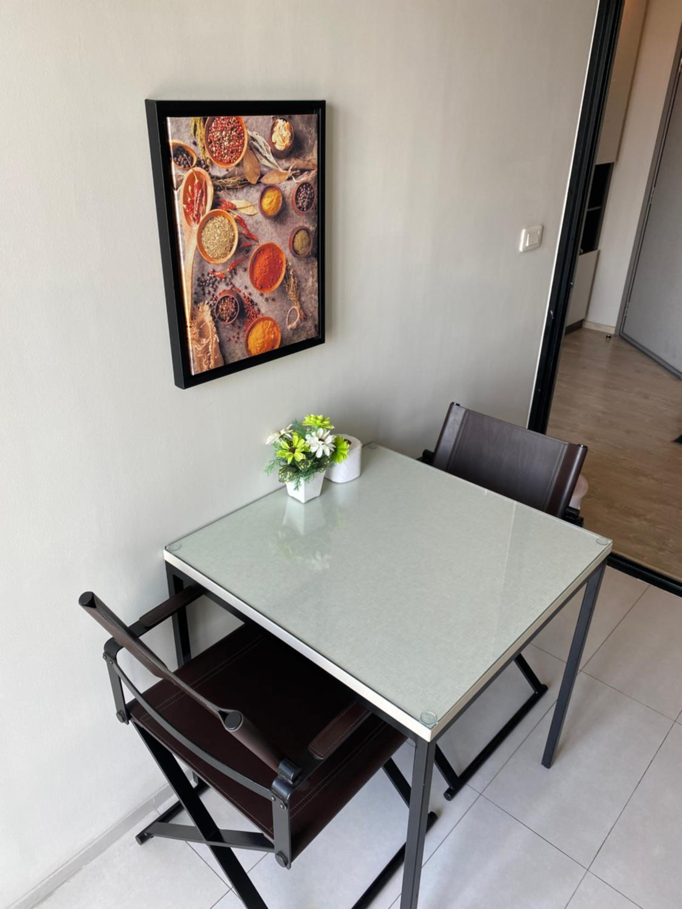 One-Bedroom Apartment - Photo 27
