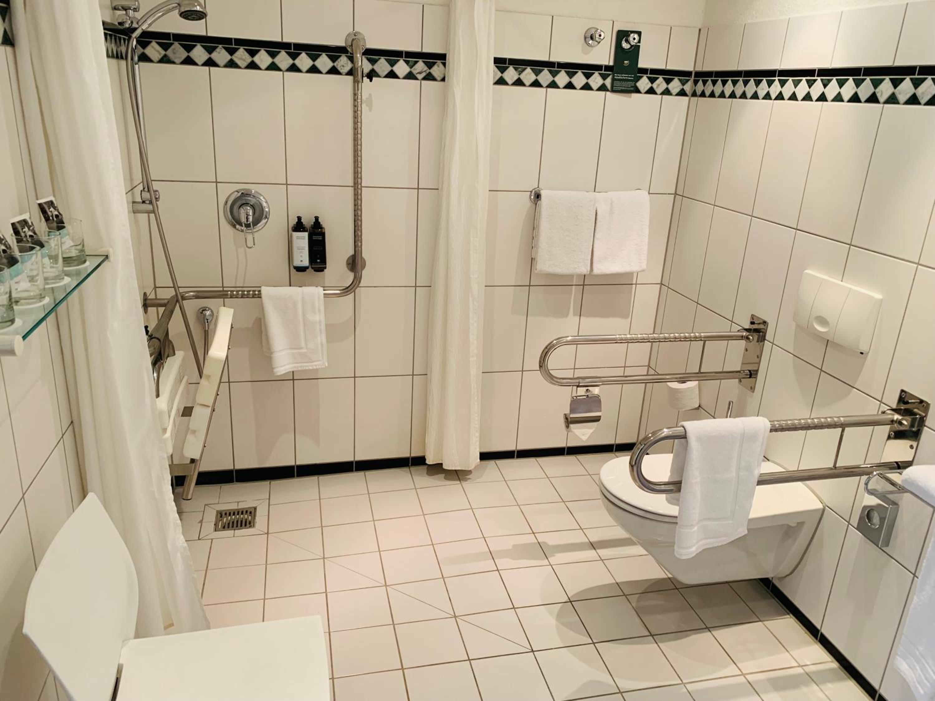 Quadruple Room - Accessible  - Photo 5