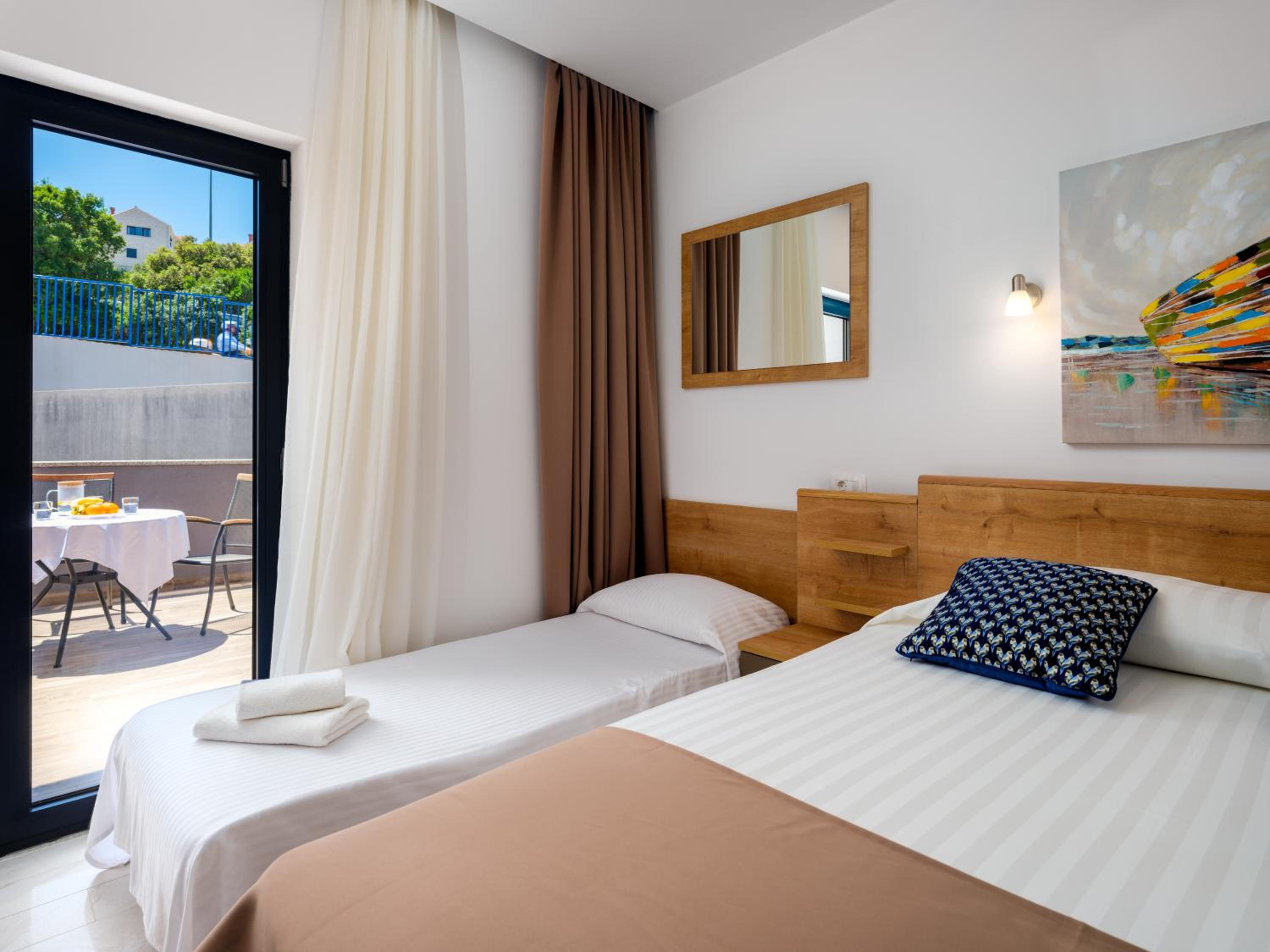Triple Room with Terrace