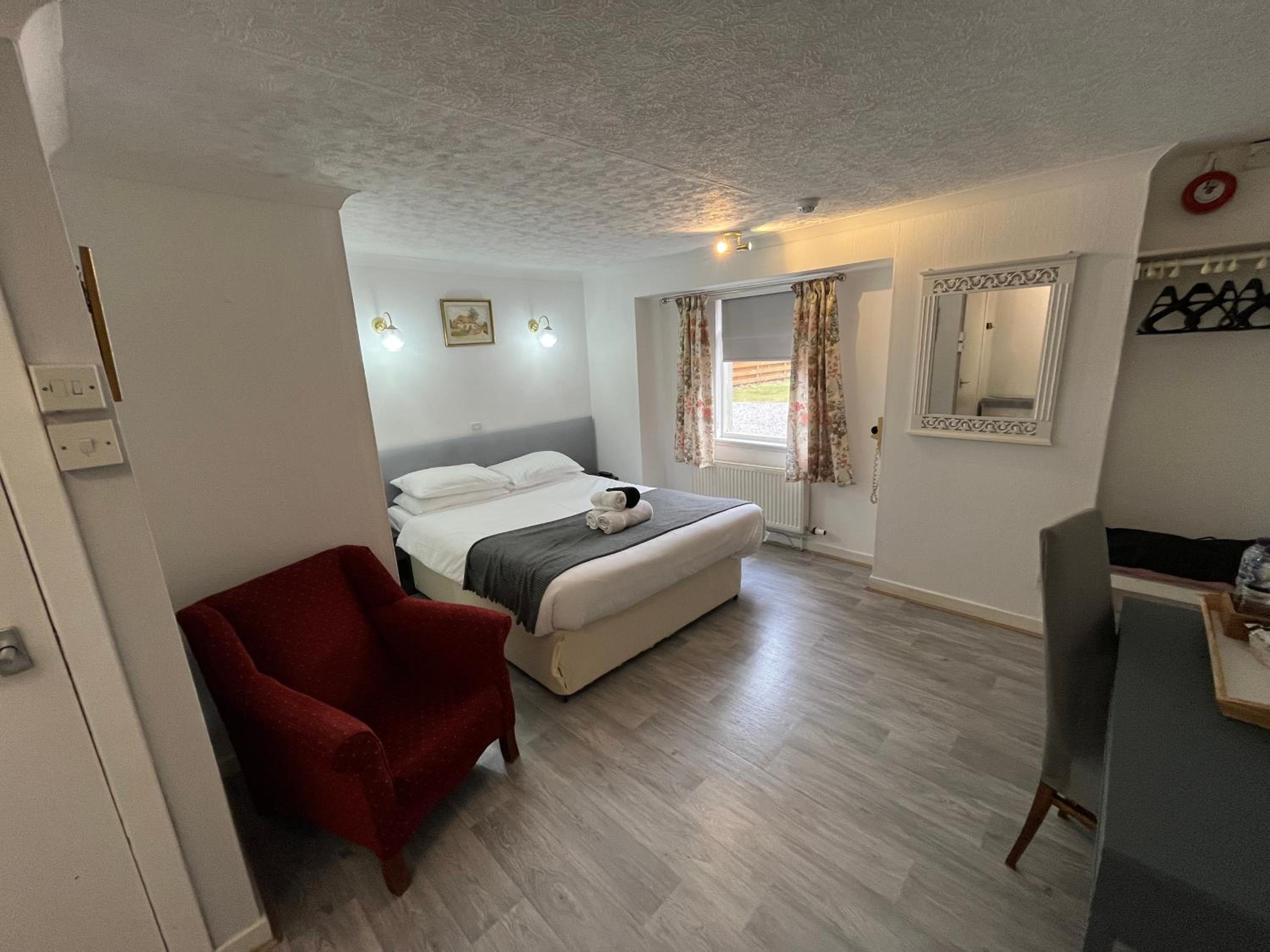 Double Room - Photo 1