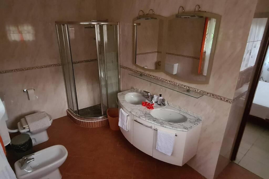 Three-Bedroom Villa photo 3