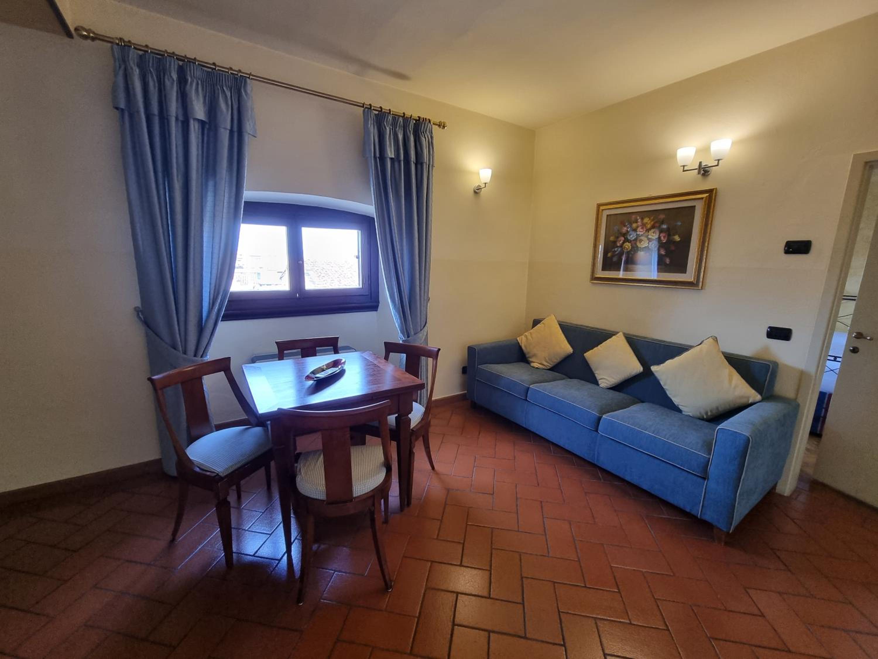 One-Bedroom Apartment with City View (2 Adults) photo 1