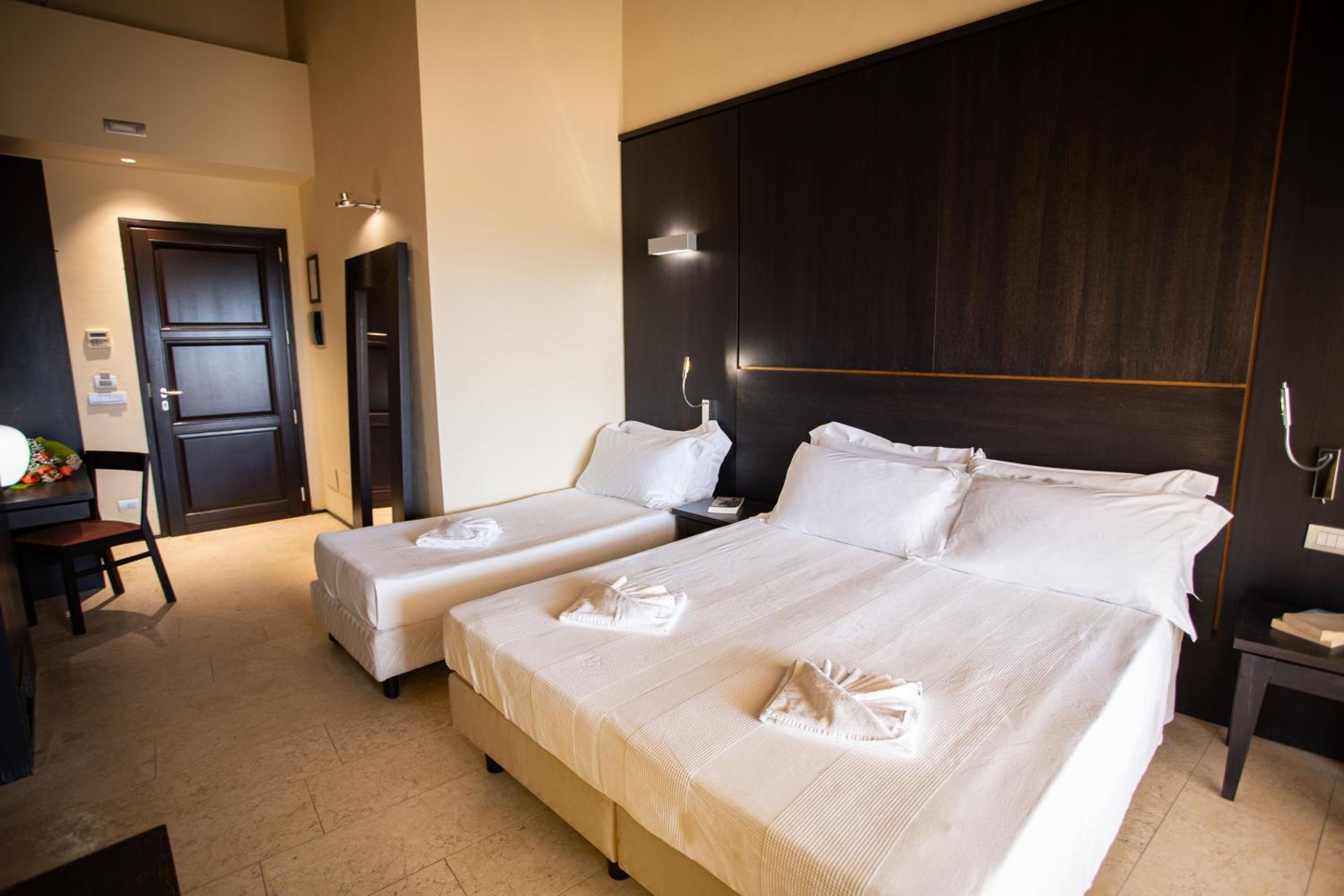 Deluxe Triple Room photo 1