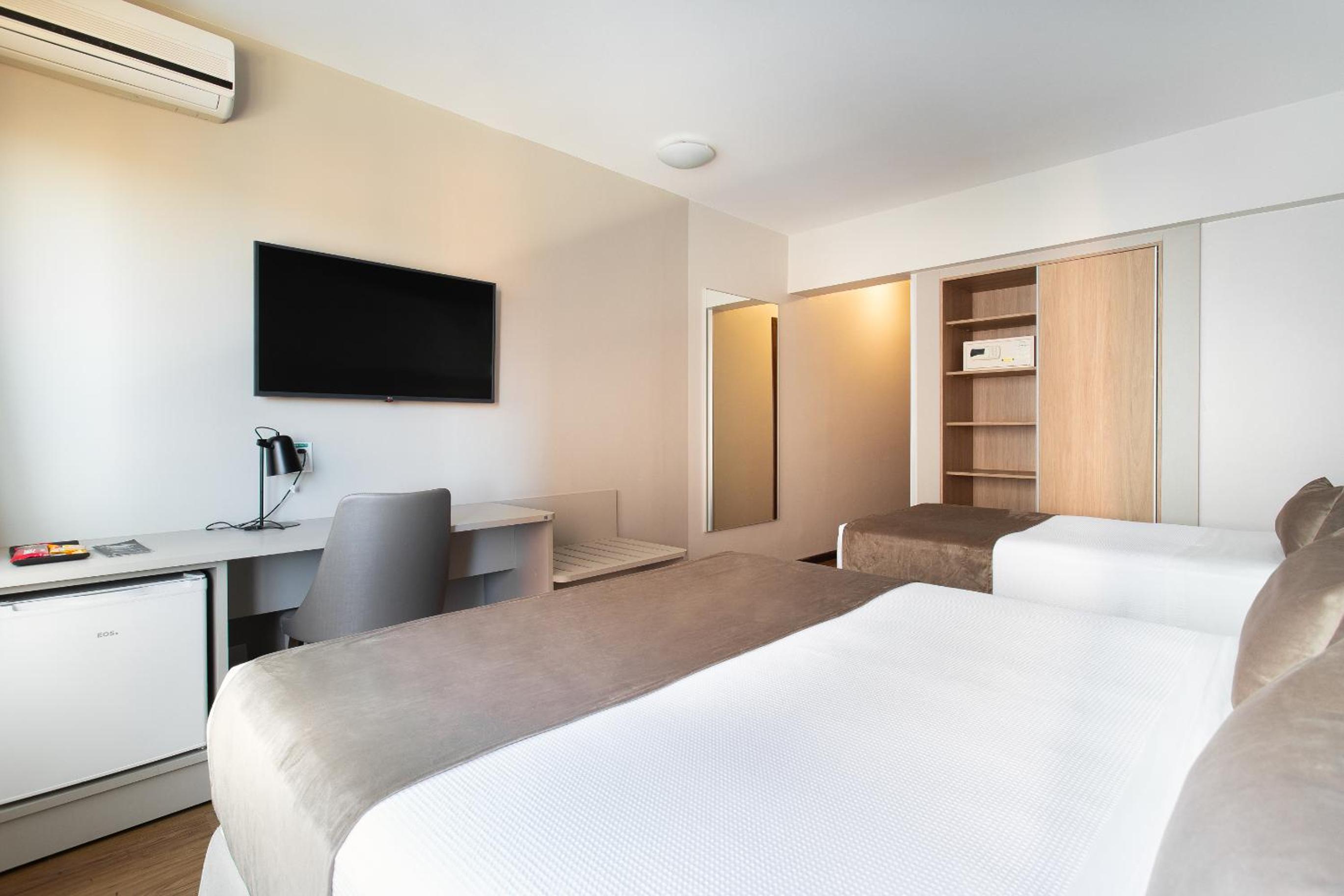 Superior Triple Room - Photo 2