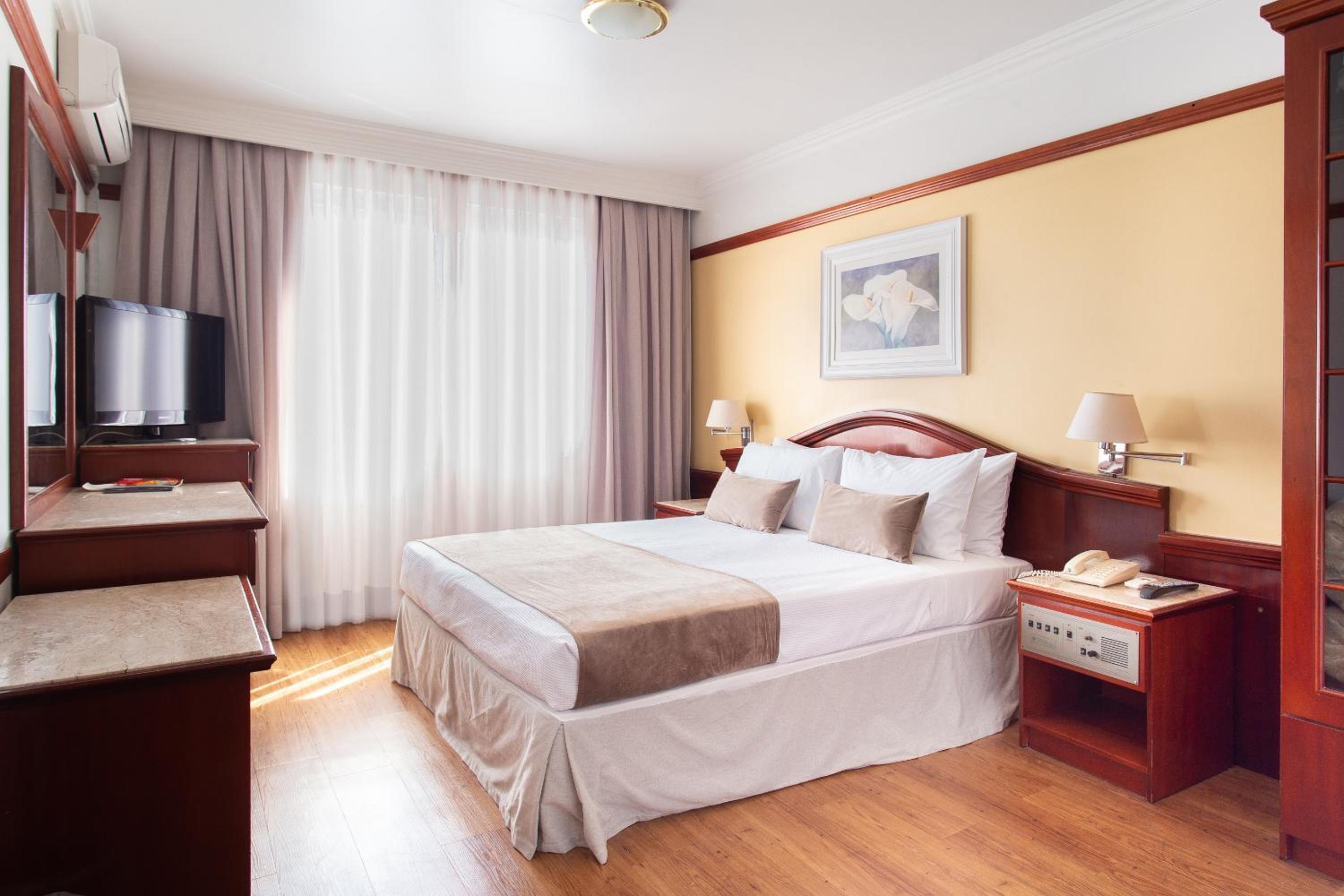 Luxury Quadruple Room