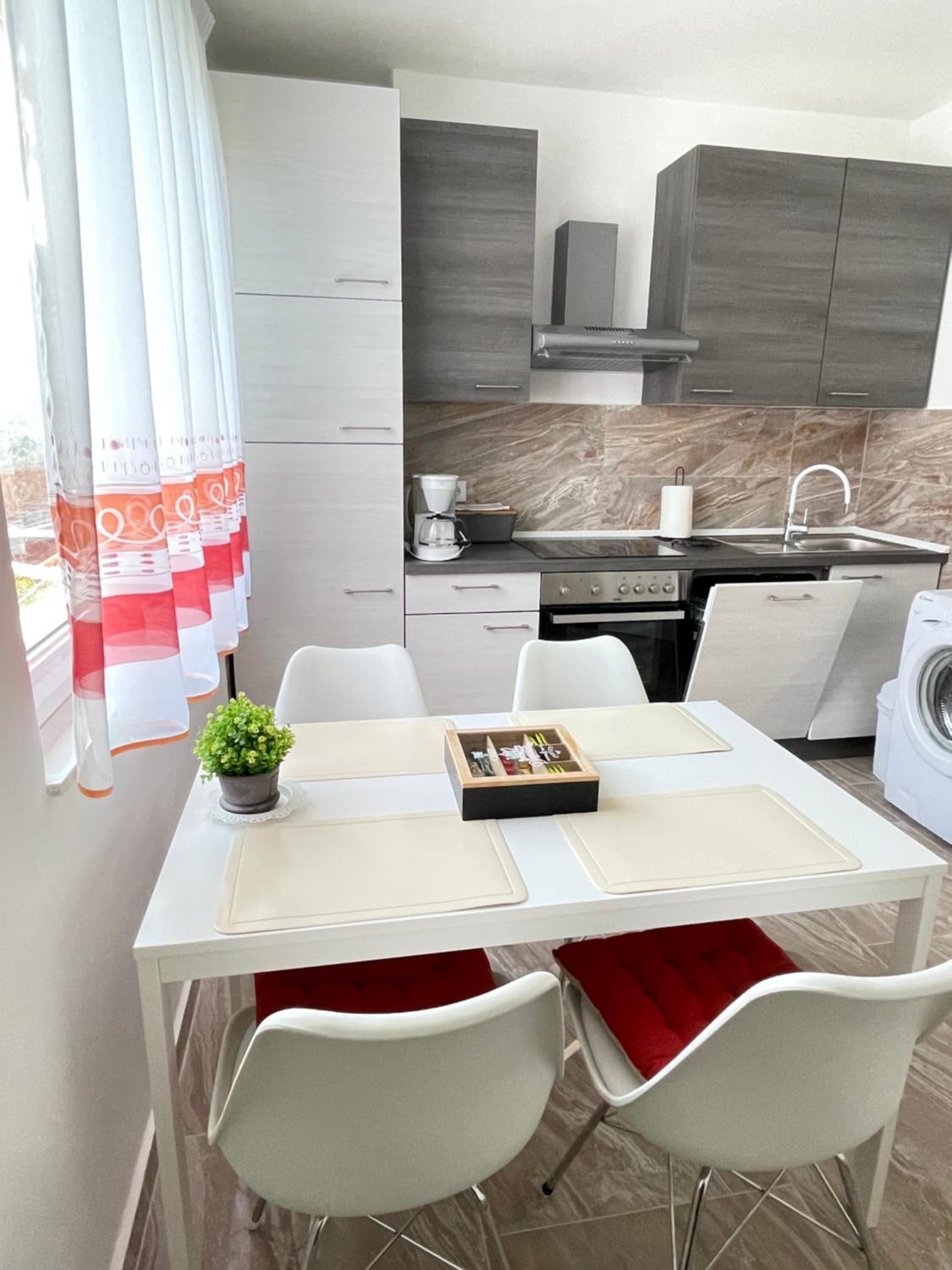 Apartment with Sea View - Photo 50