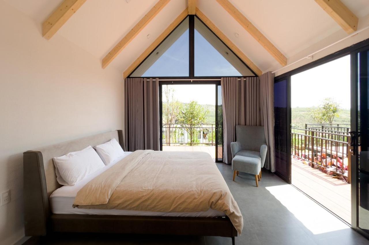 Bungalow photo 1