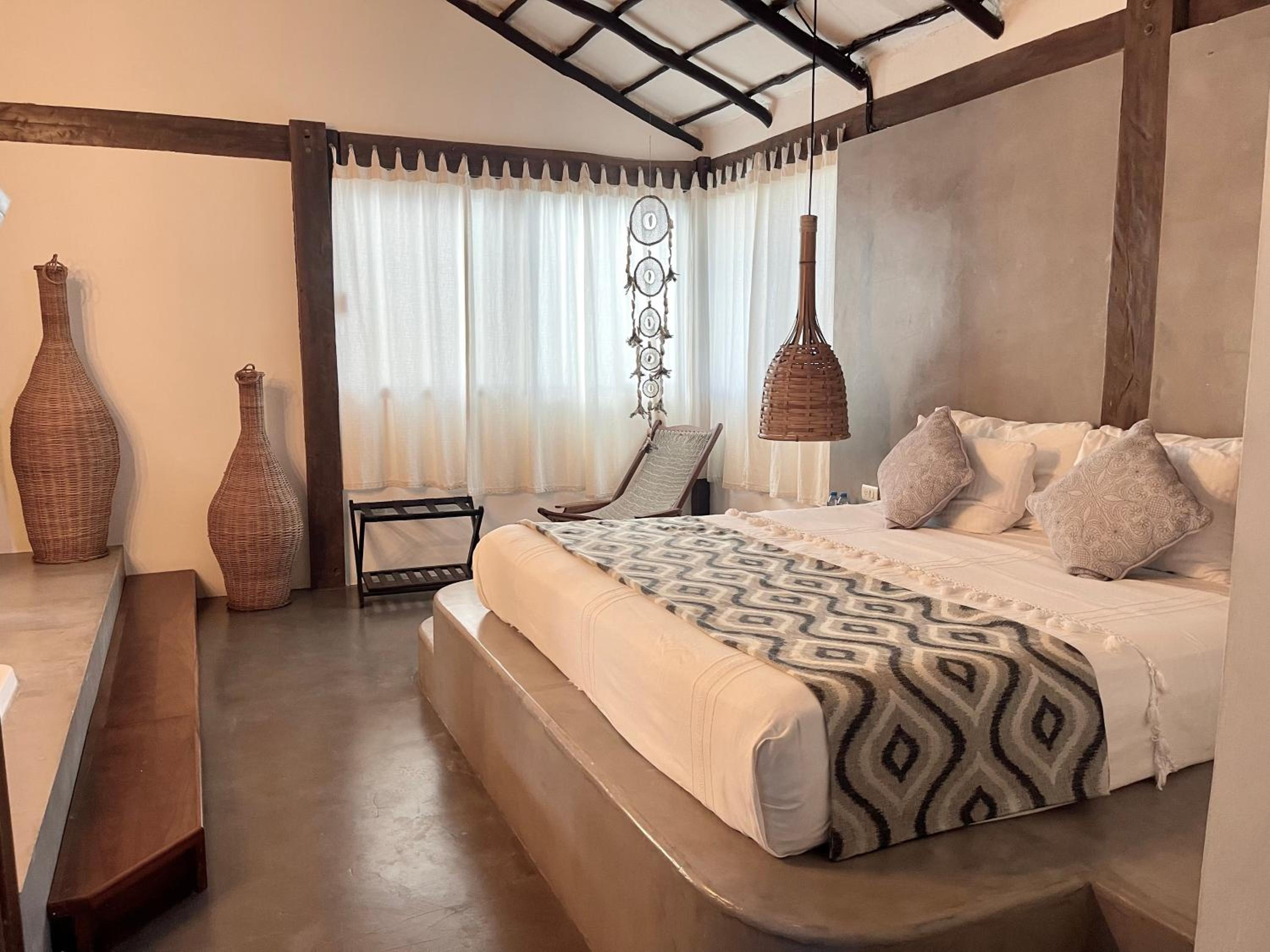 King Room with Spa Bath