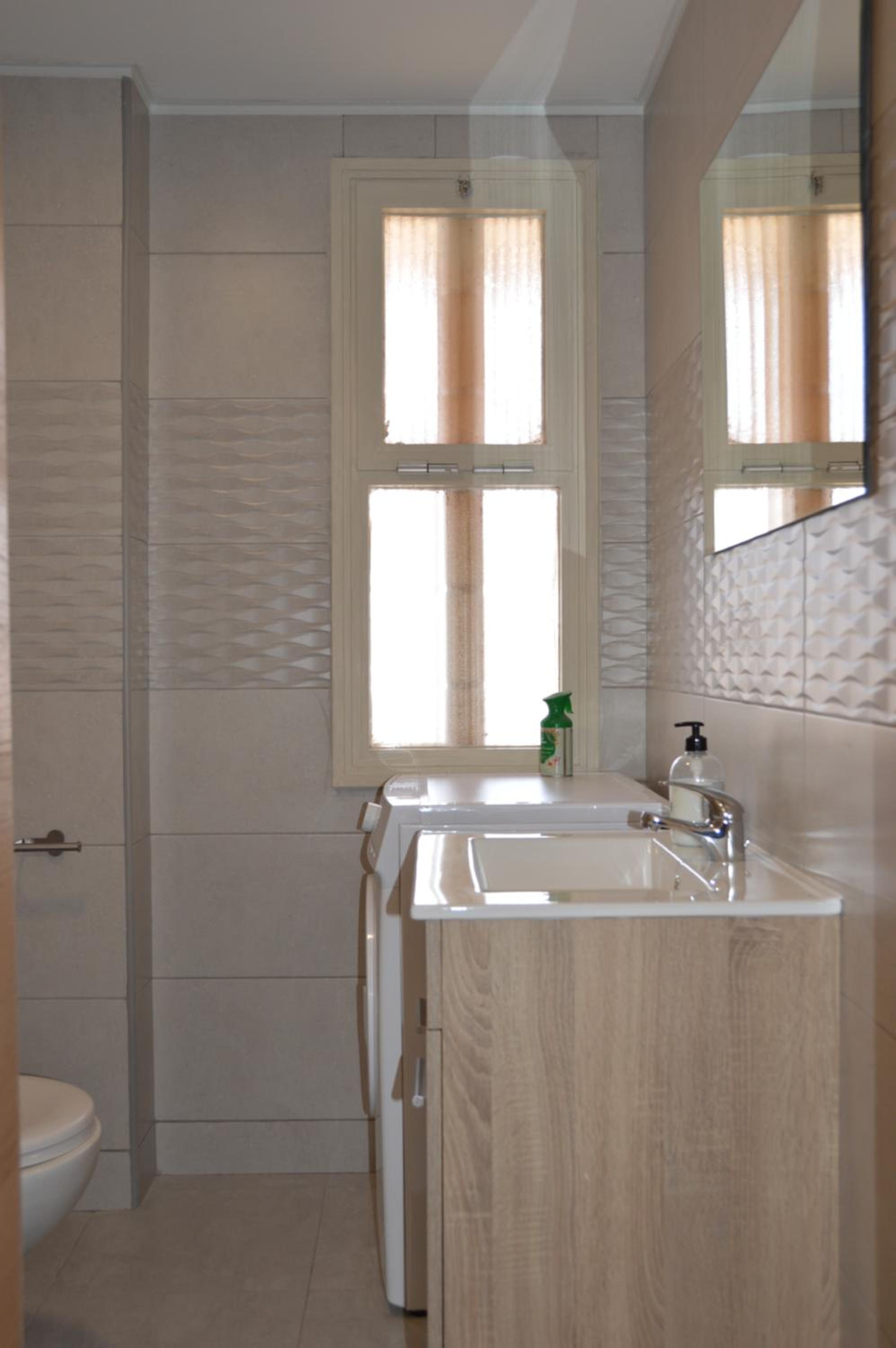 Apartment with Sea View - Photo 22