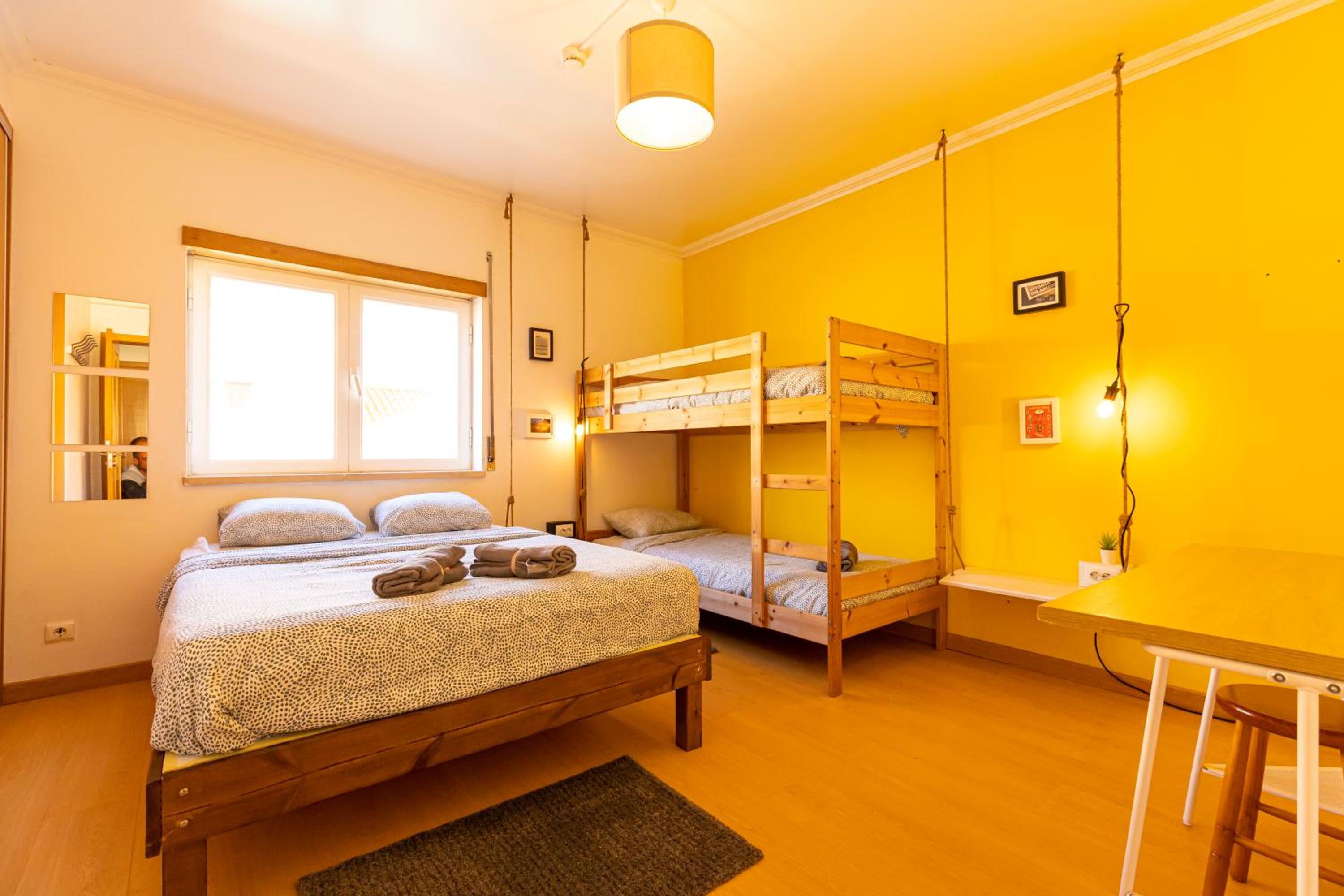 Quadruple Room with Shared Bathroom photo 1