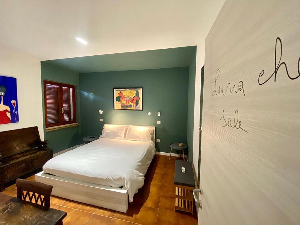 Double Room with Private Bathroom - Photo 1
