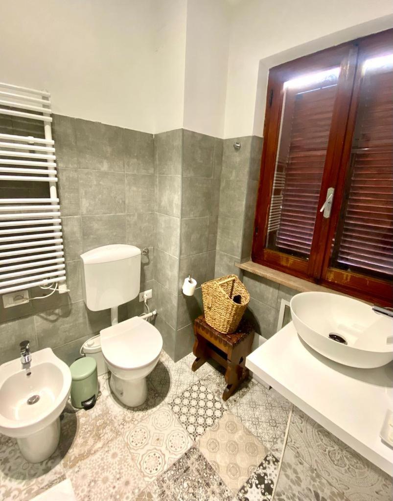 Double Room with Private Bathroom - Photo 7