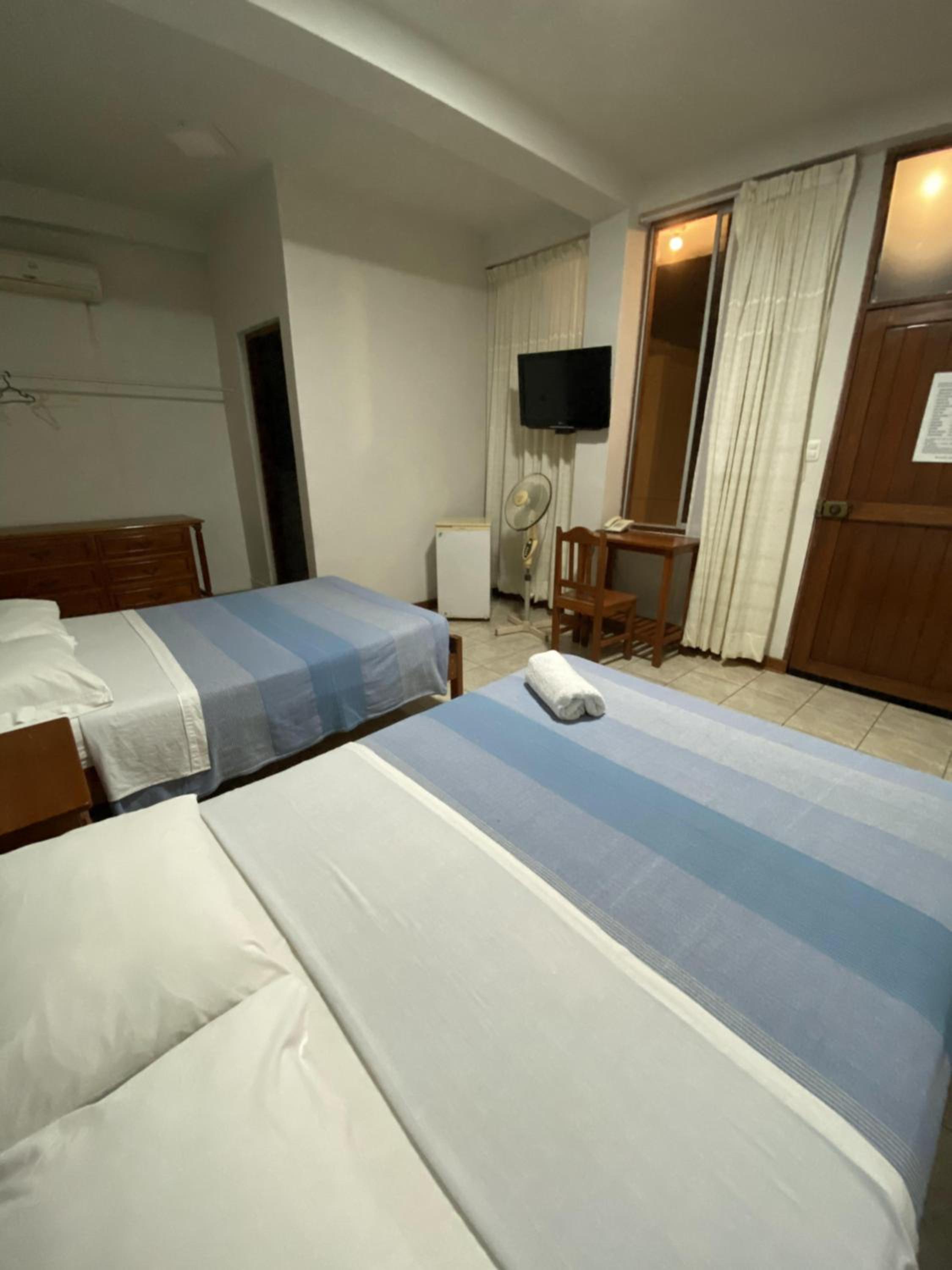 Queen Room With Two Queen Beds photo 1