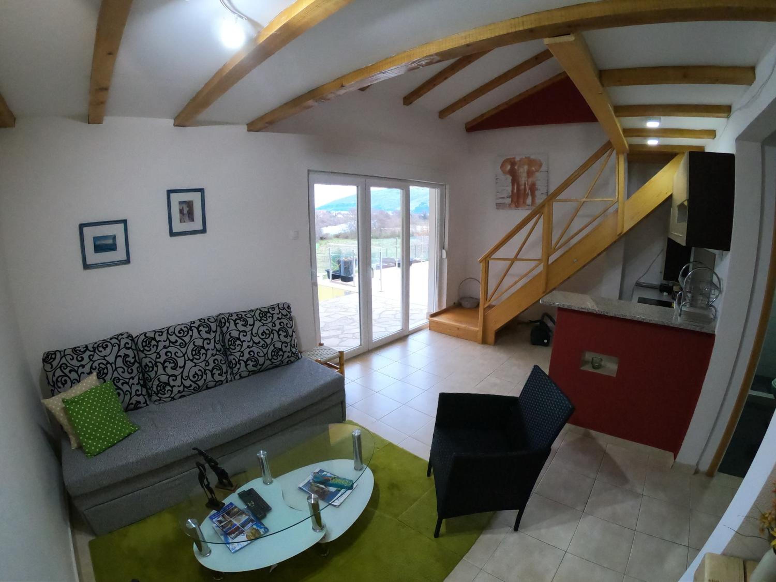 Apartment - Split Level photo 1