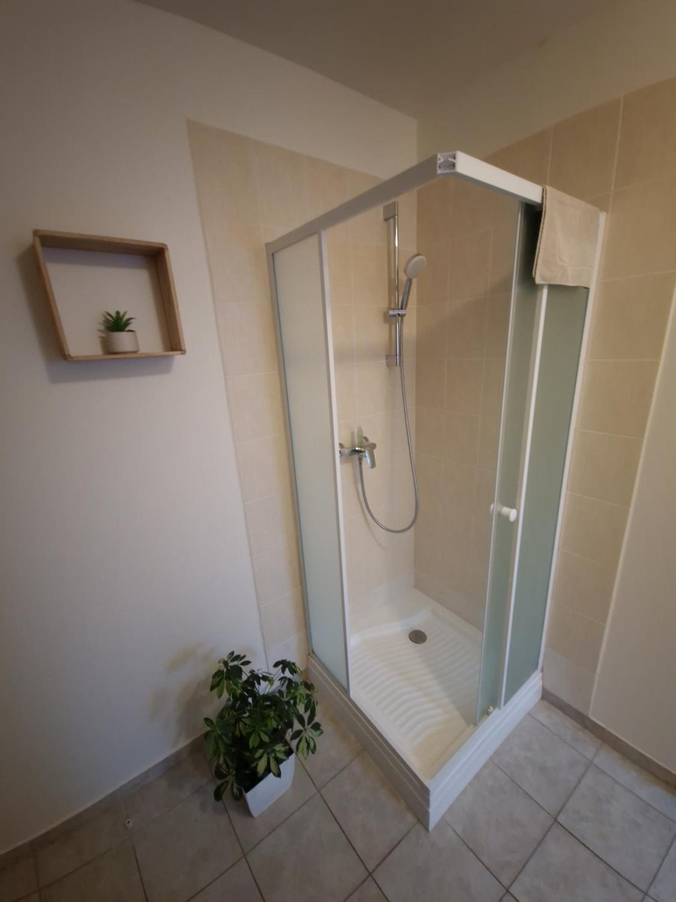 Standard Single Room photo 3
