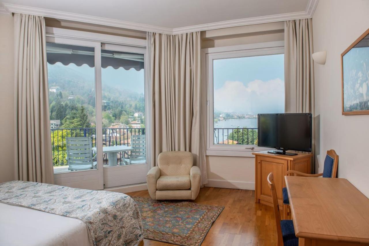 Deluxe Double or Twin Room with Lake View - Photo 4
