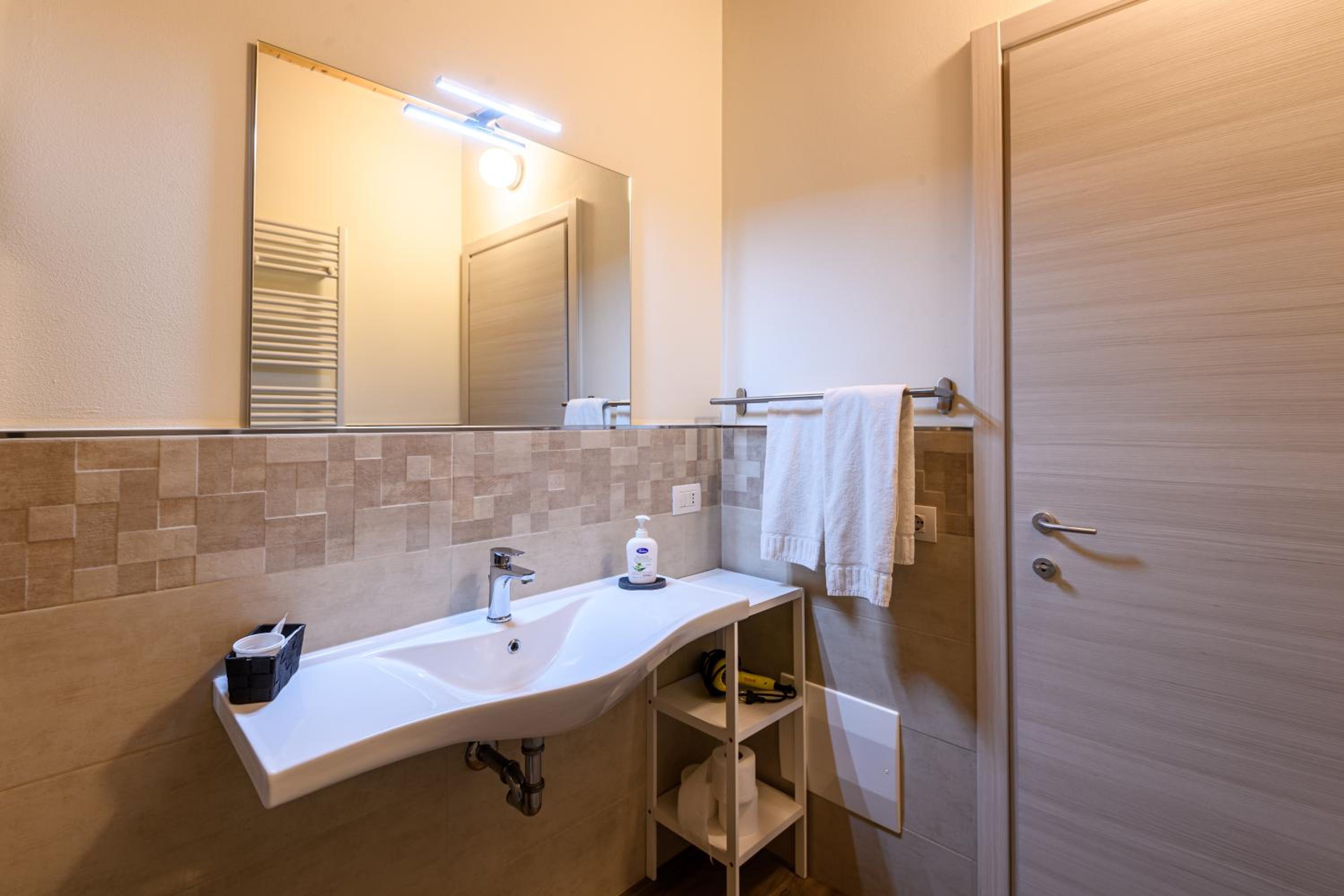 Deluxe Triple Room photo 2