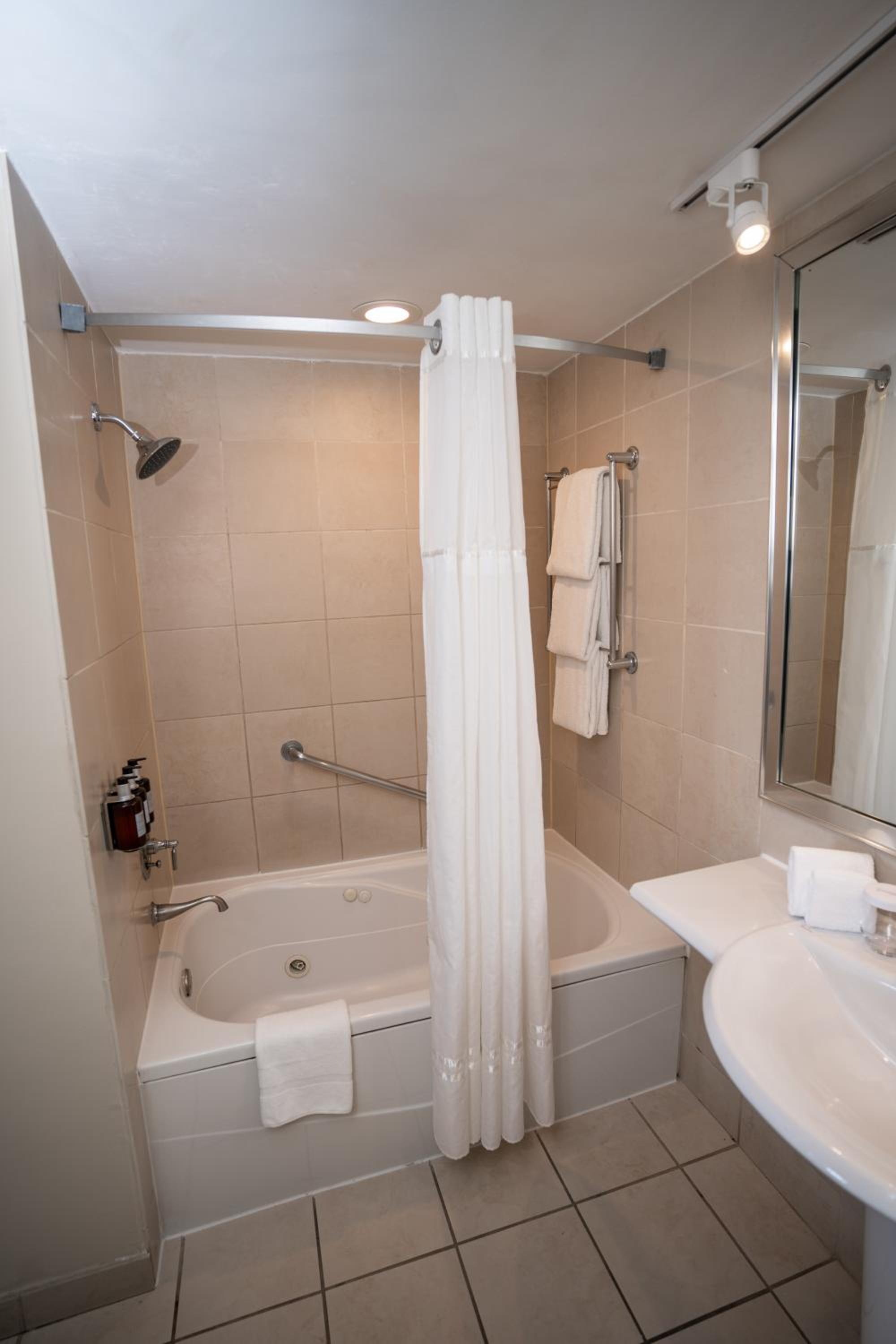 Sagamore Ocean Front Suite photo 2