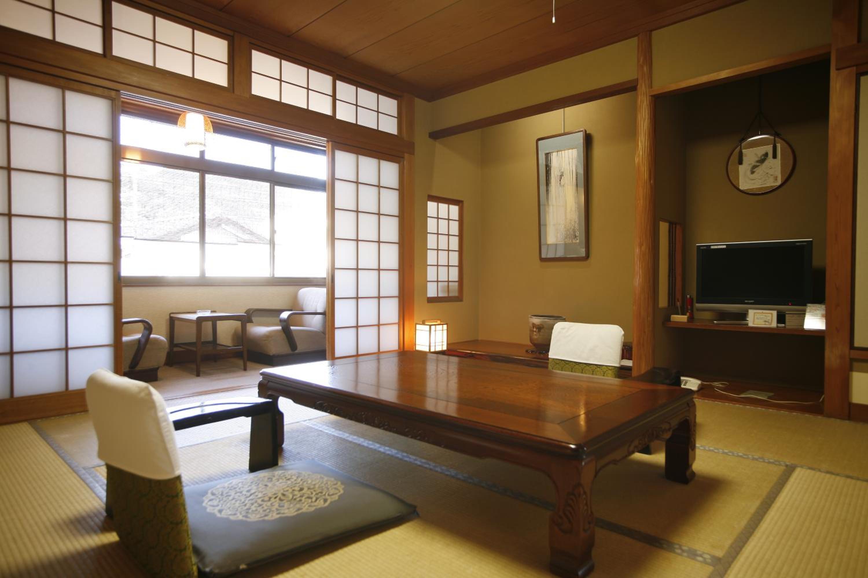 Japanese-Style Room With Breakfast And Dinner photo 3
