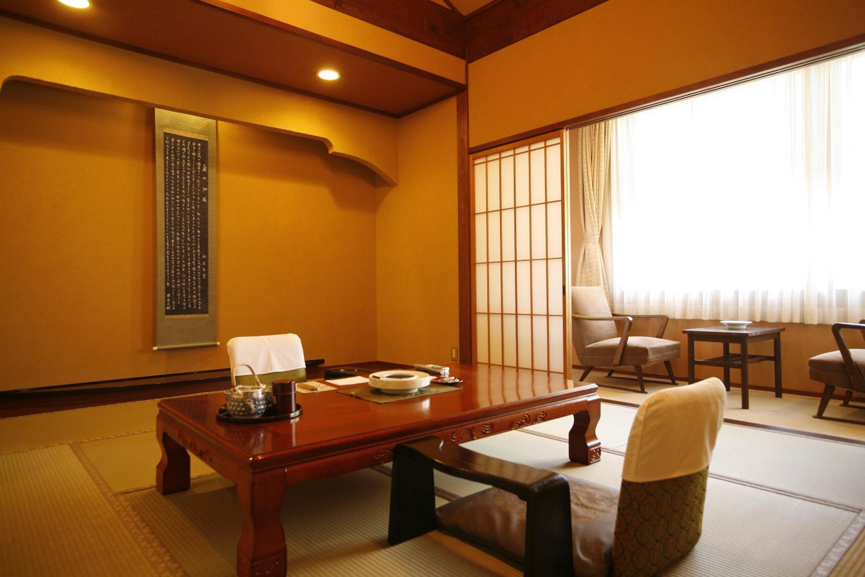 Japanese-Style Room With Breakfast And Dinner photo 2
