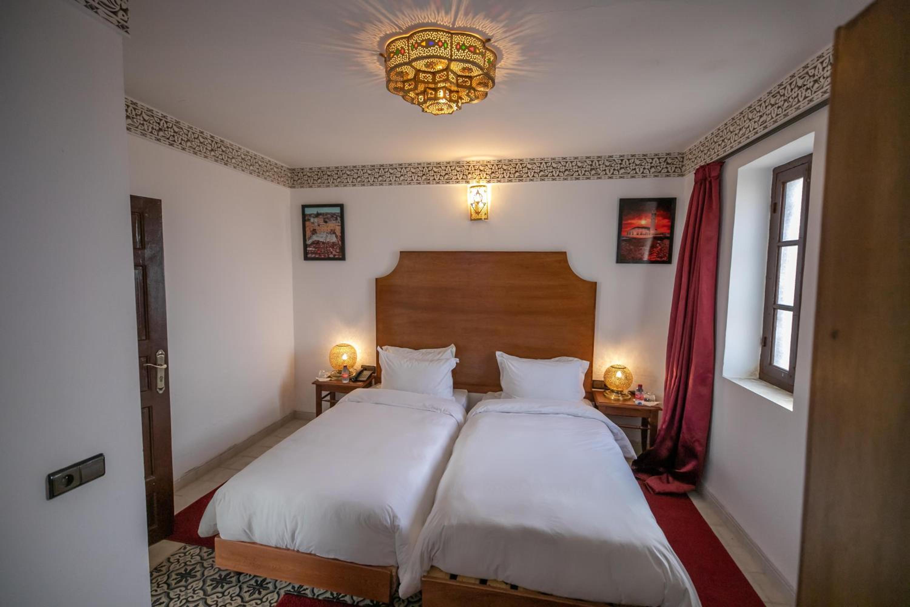 Standard Double or Twin Room - Photo 15
