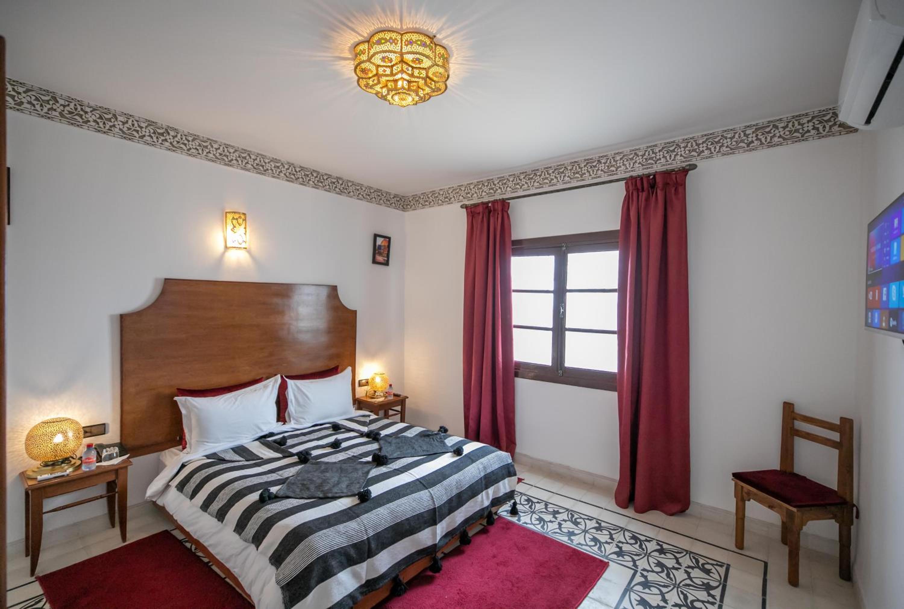 Superior Double or Twin Room - Photo 2