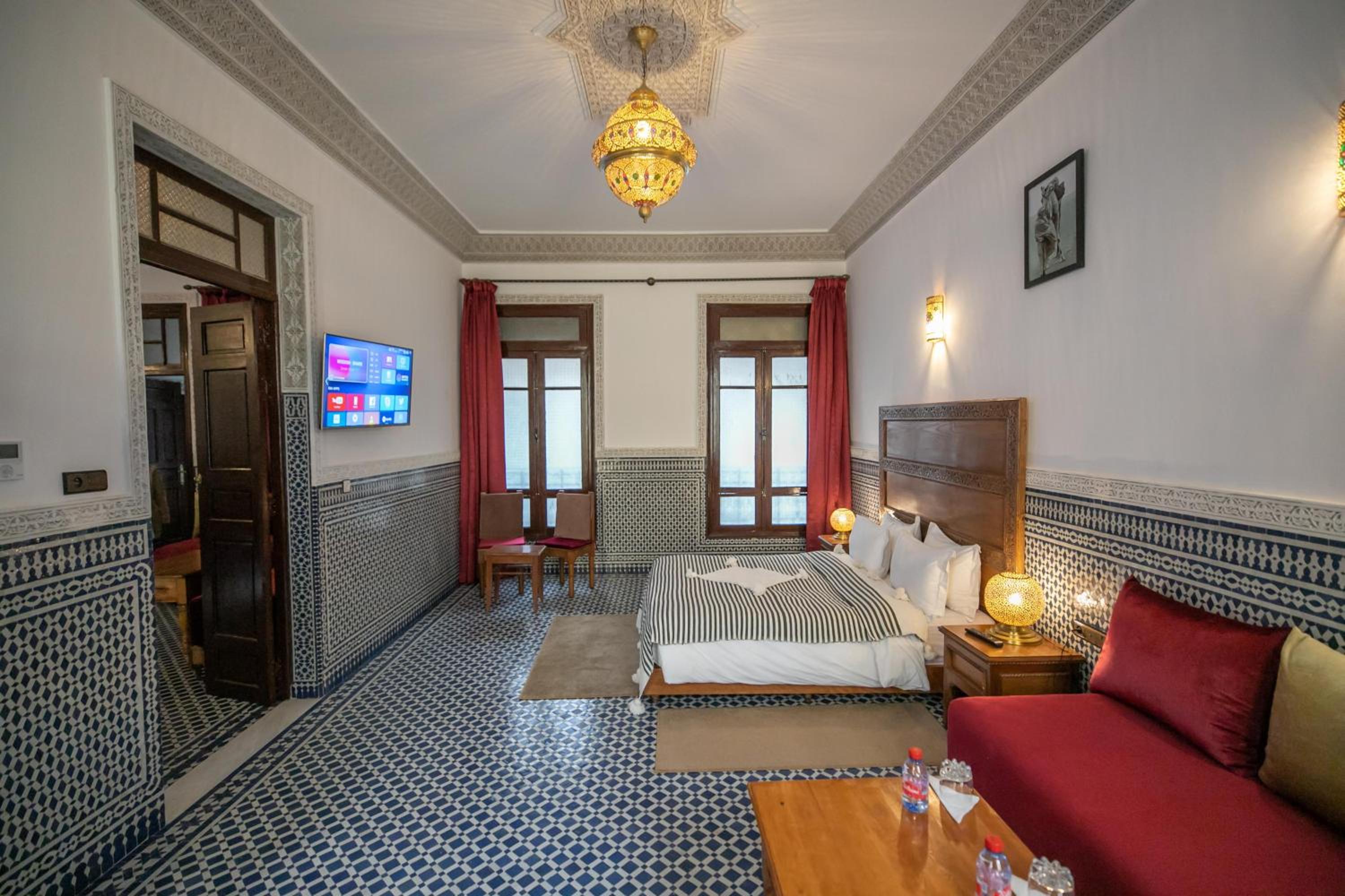 Family Junior Suite - Photo 7