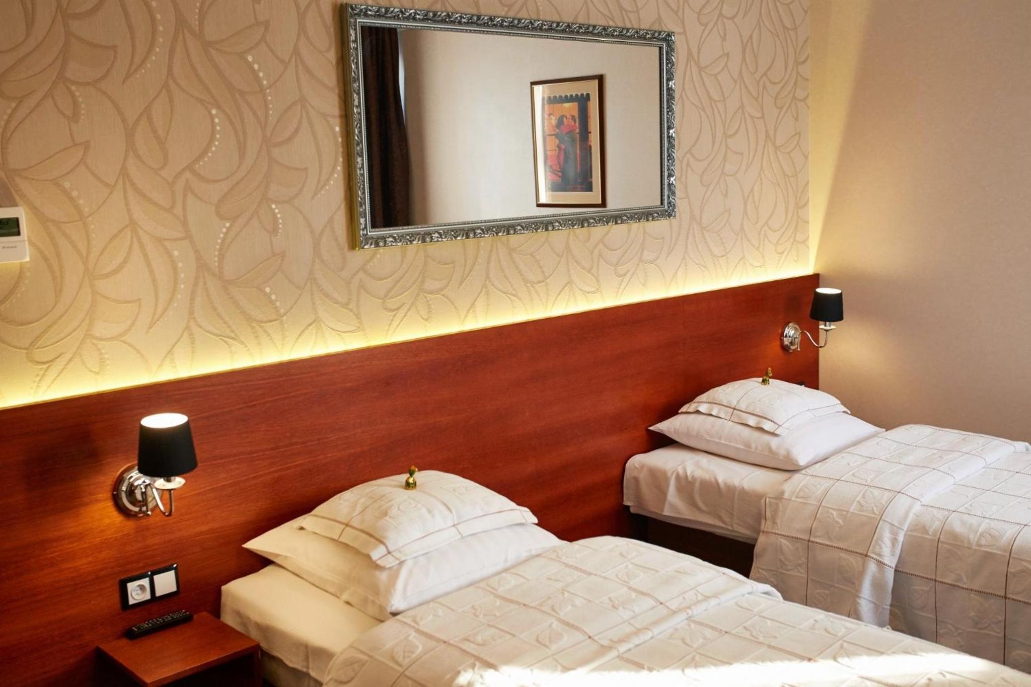 Comfort Twin Room - Photo 5