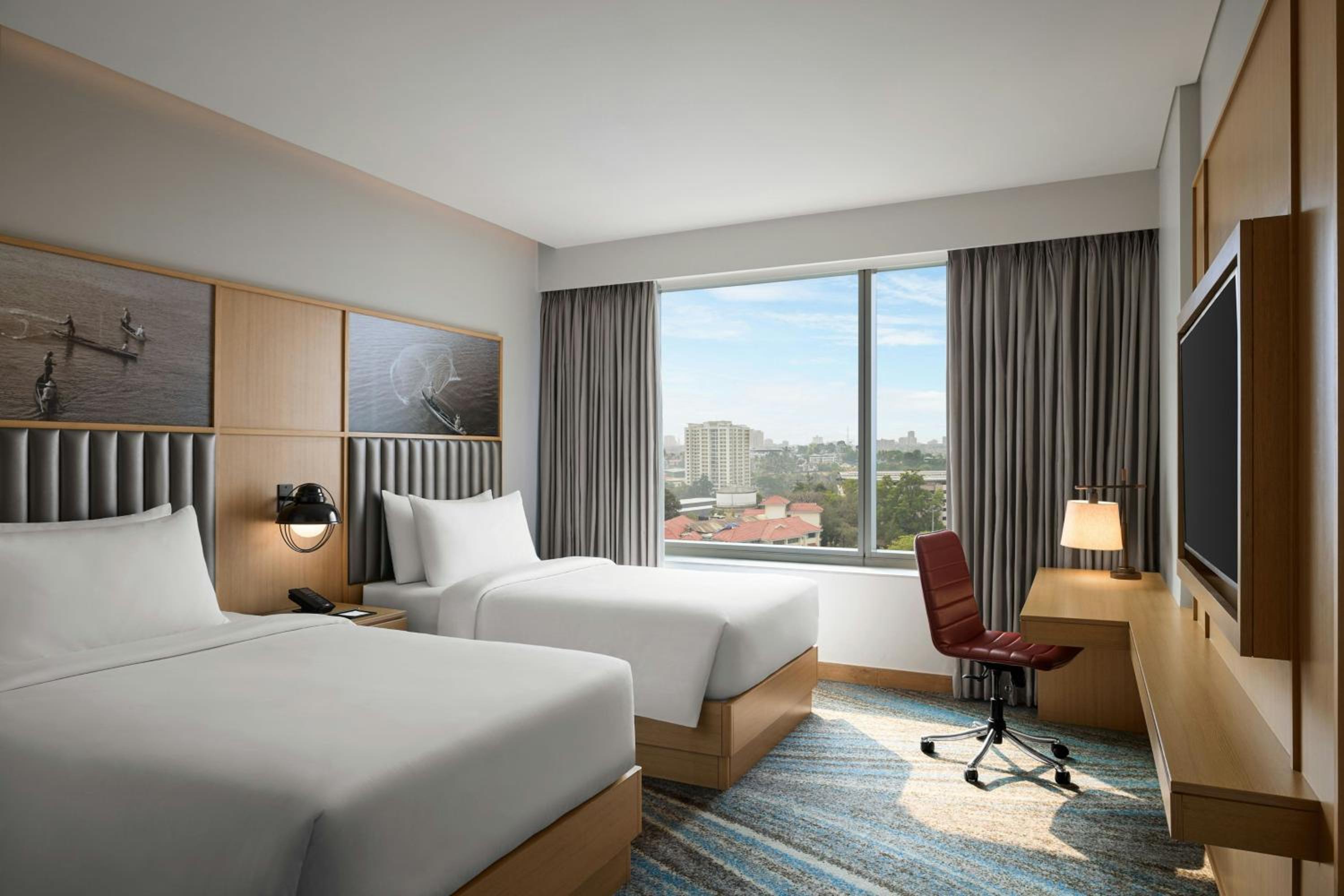 Deluxe Twin Room with City View Includes 500 INR property credit