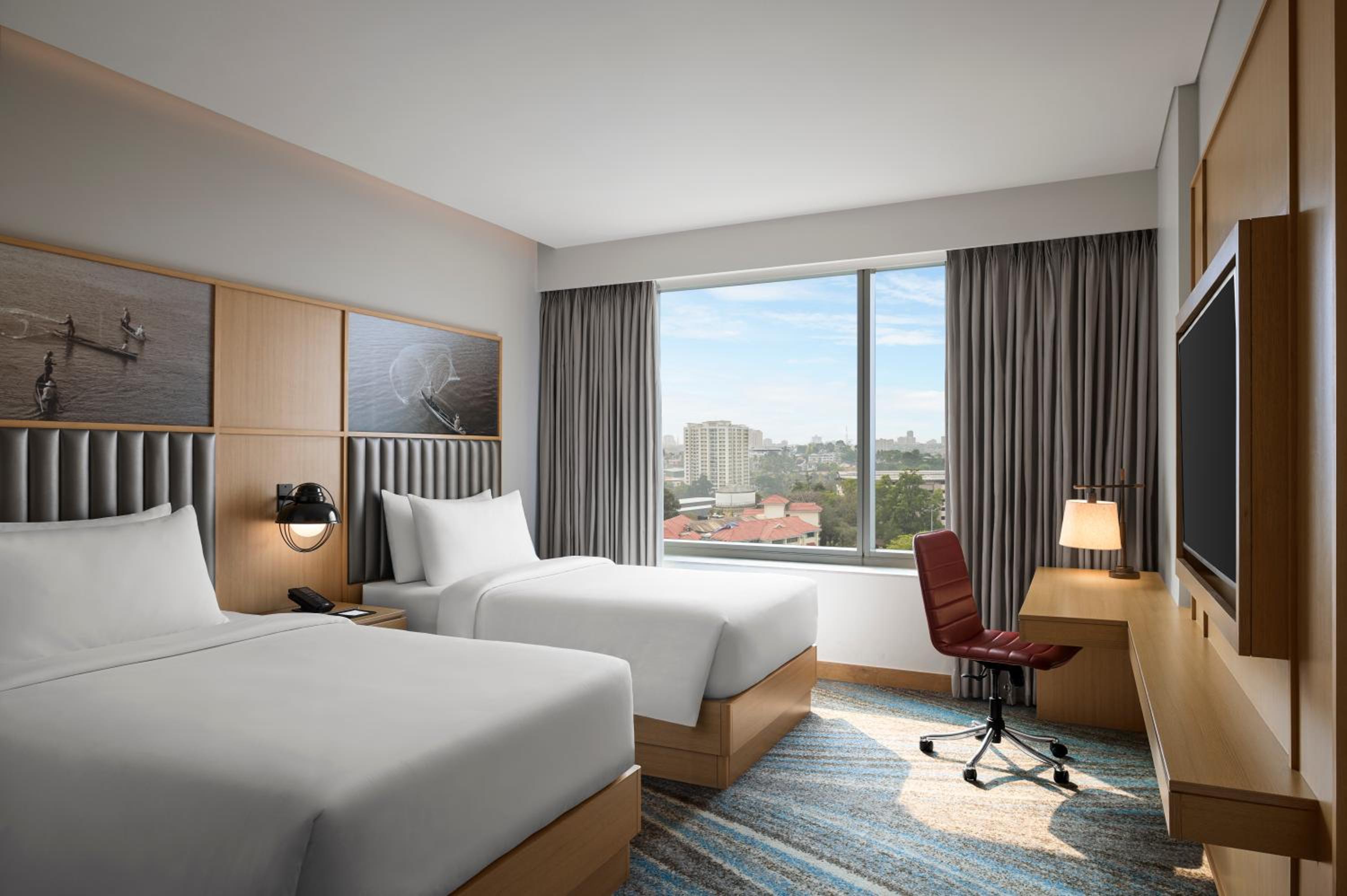 Executive Twin Room with Concierge Lounge Access Includes 500 INR property credit and Cocktail hours from 6:00 PM – 8:00 PM