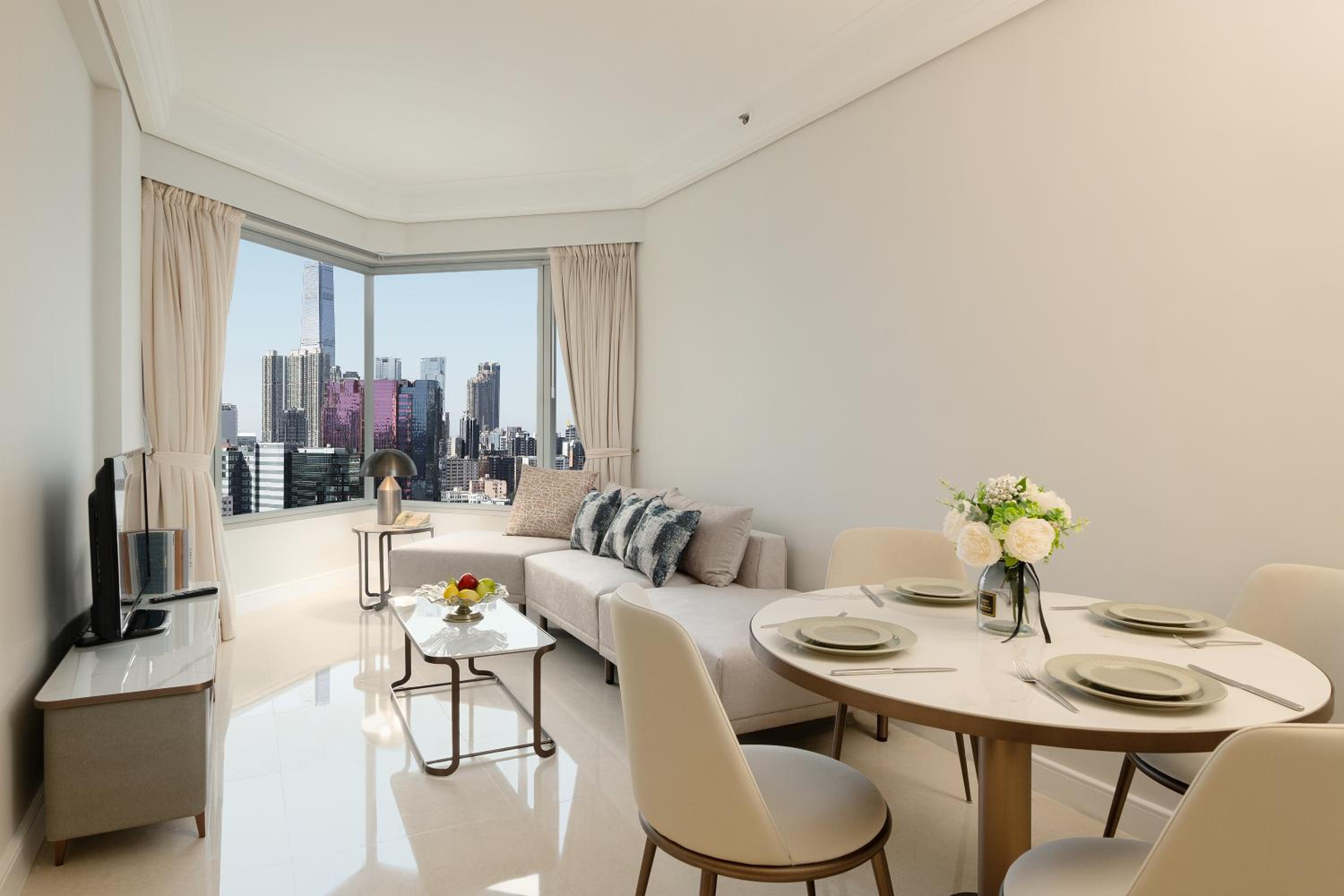 Special Offer : 28 Nights Consecutive Stay in Superior One Bedroom Suite