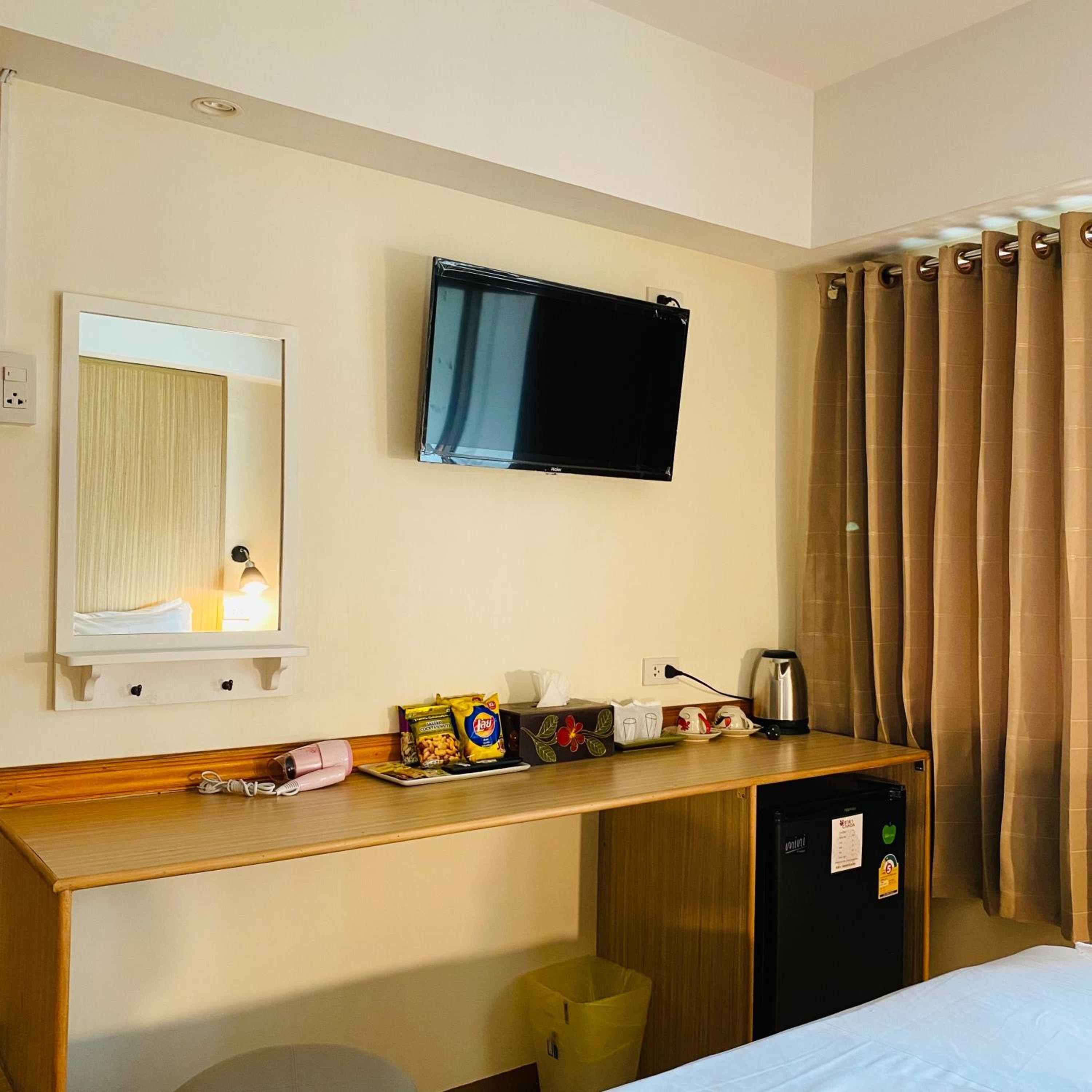 Standard Double Room photo 3