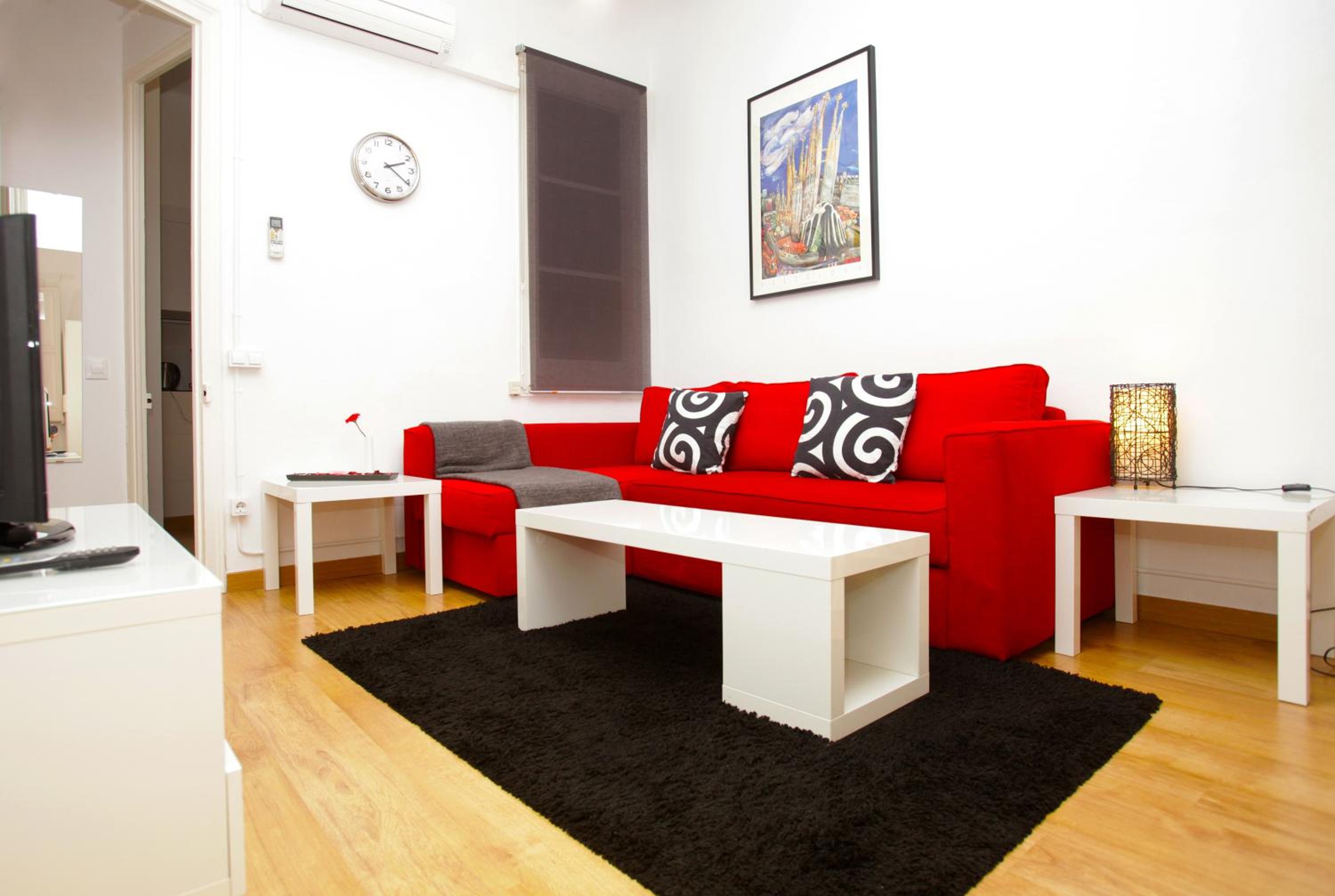 Apartamento interior de dos habitaciones