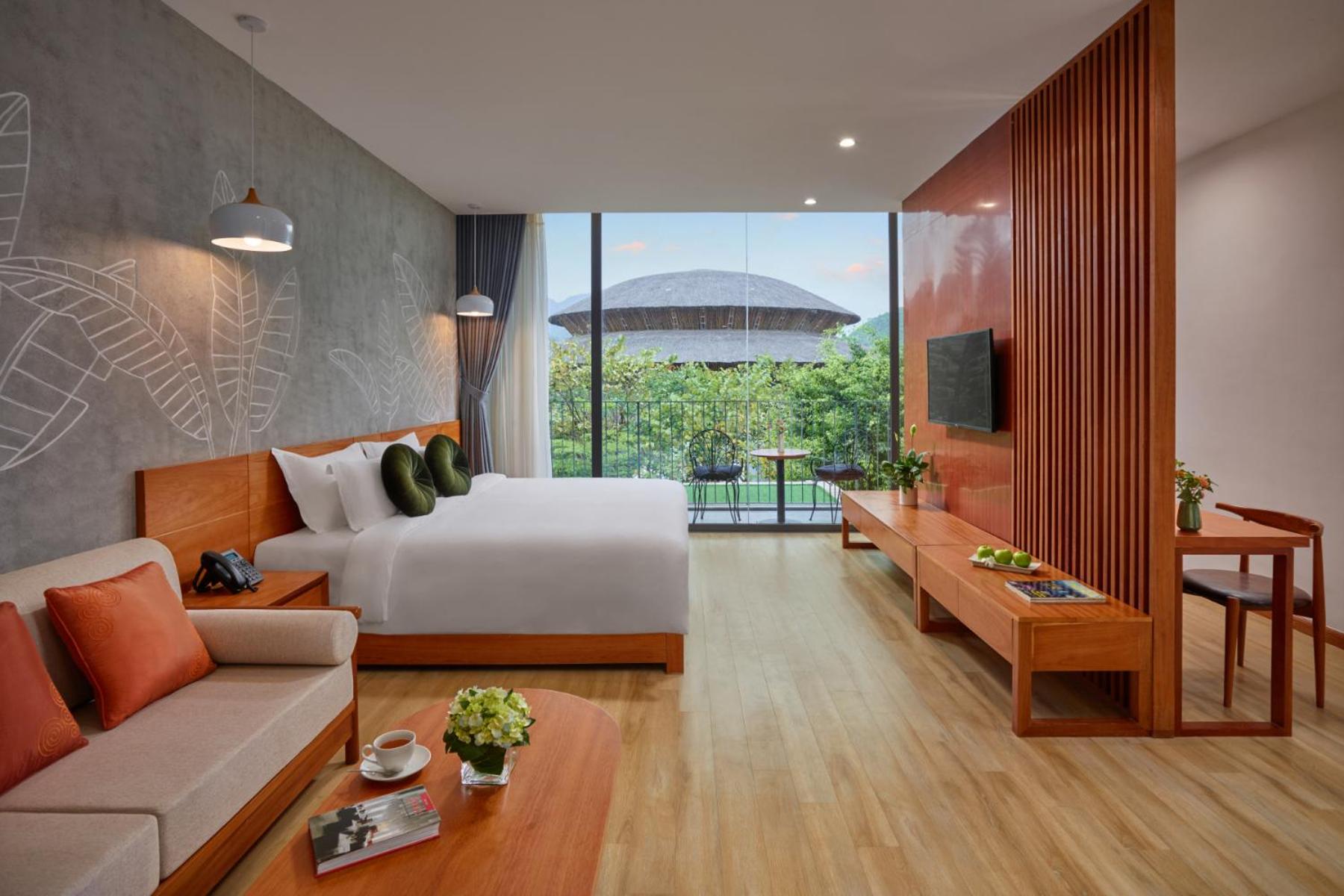 Suite with Double Bed - Photo 1