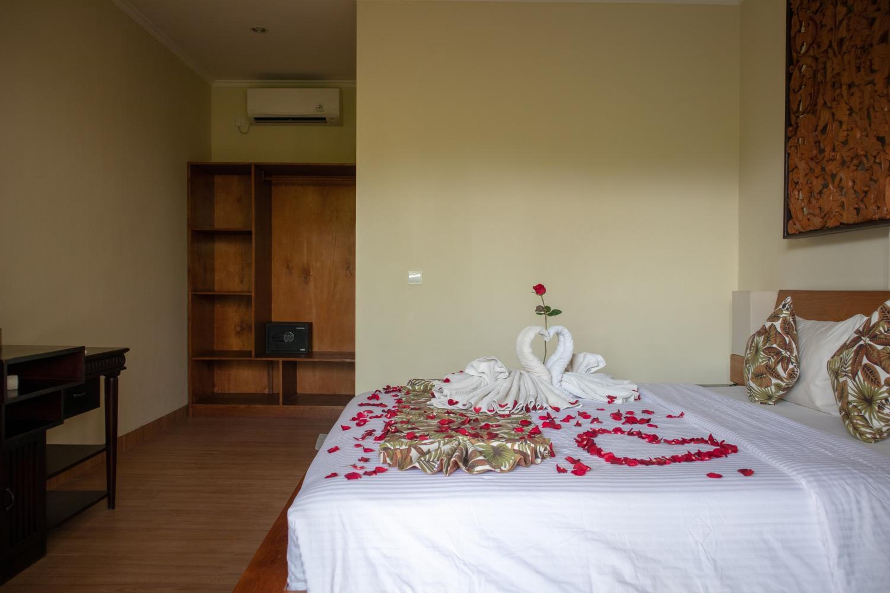 Double Room - Photo 1