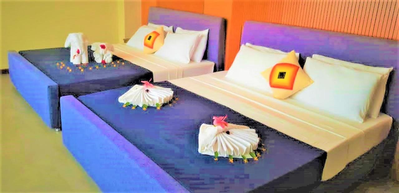 Quadruple Room with Lake View photo 2