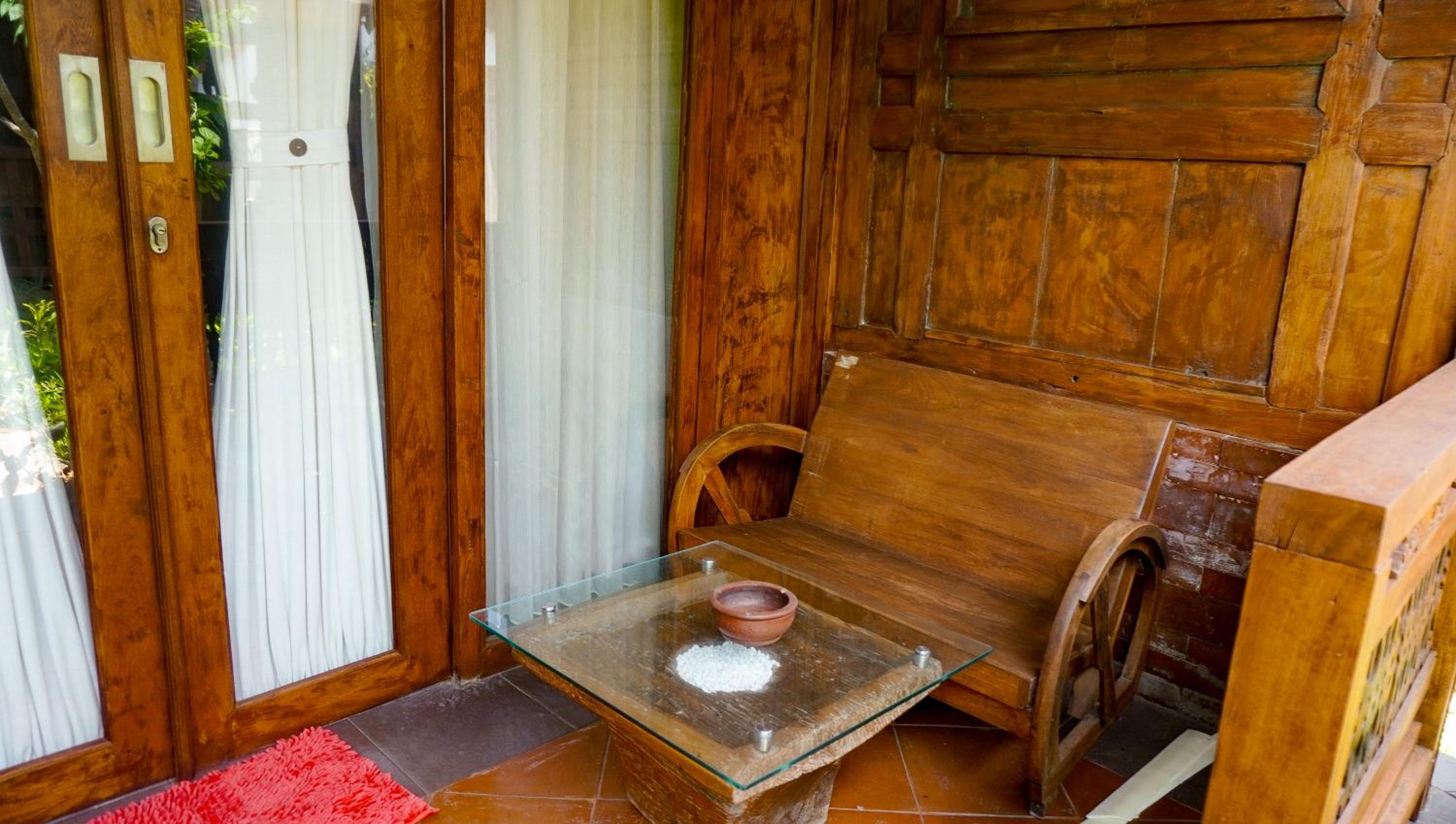 Standard Double Room - Photo 17