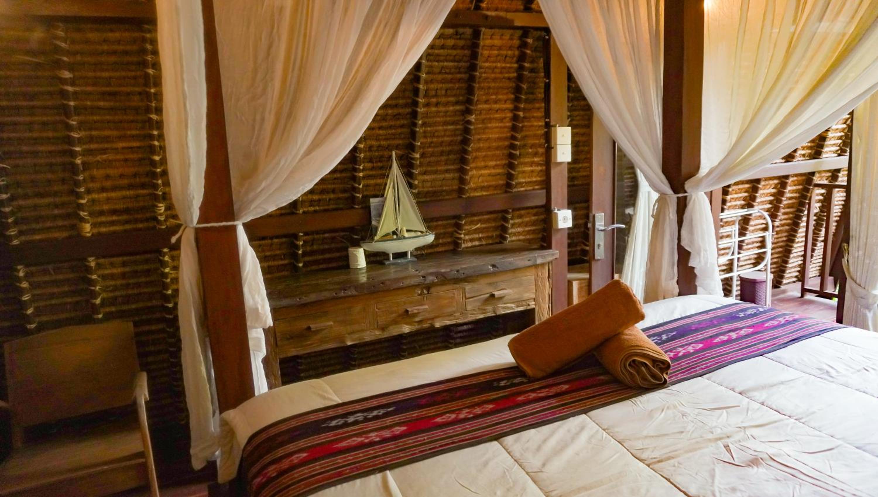 Standard Double Room - Photo 26