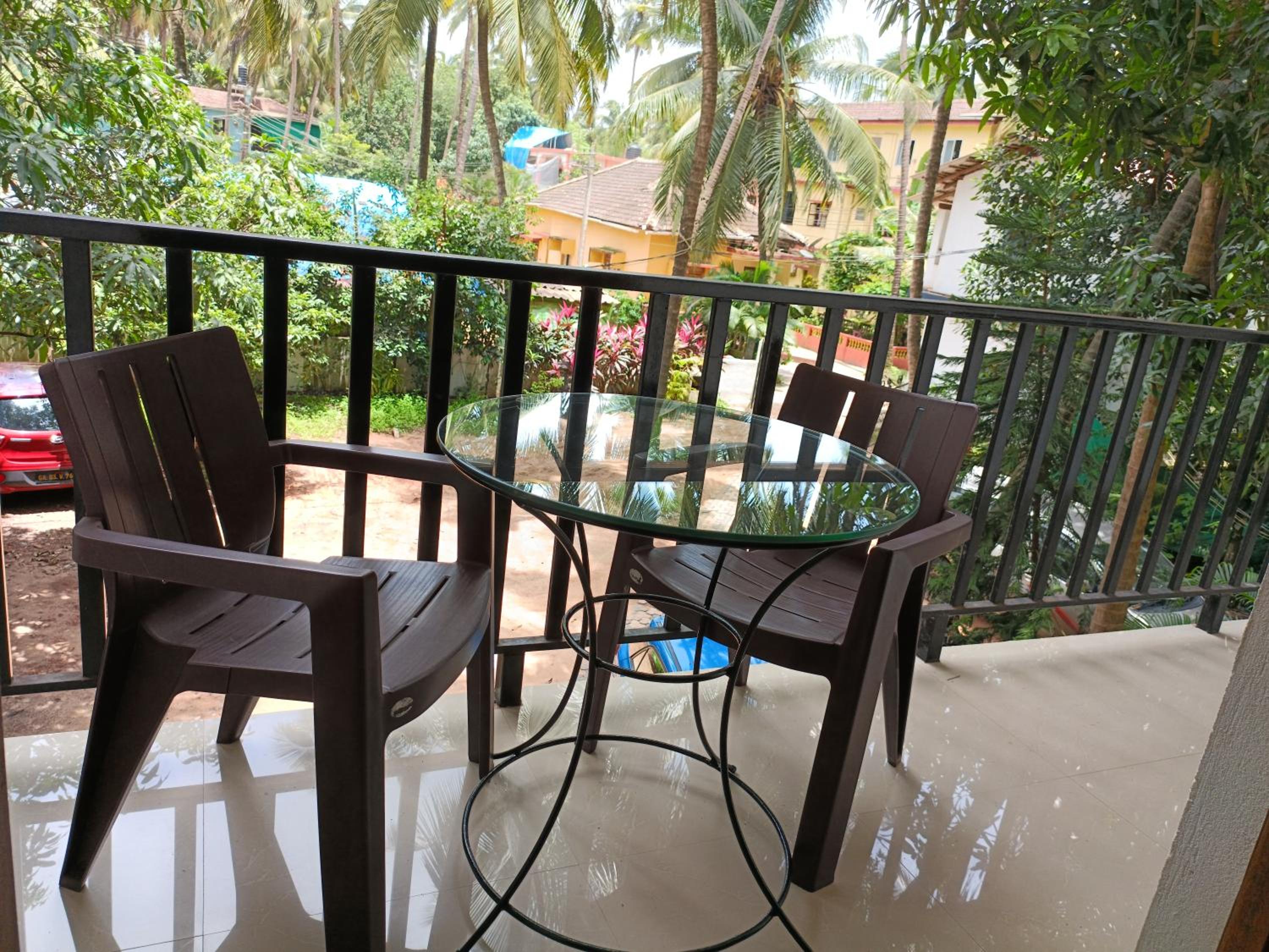 Deluxe Double Room with Balcony - Photo 47