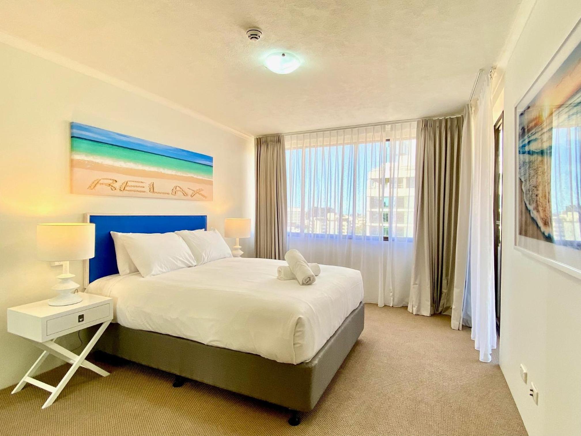 Deluxe Apartment